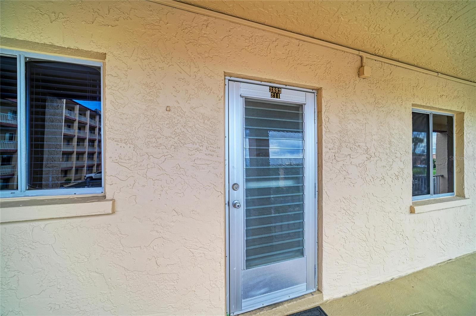 3893 Lake Bayshore Dr #f211 Property Photo 4