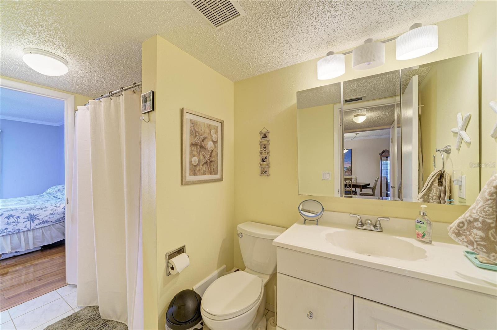 3893 Lake Bayshore Dr #f211 Property Photo 18