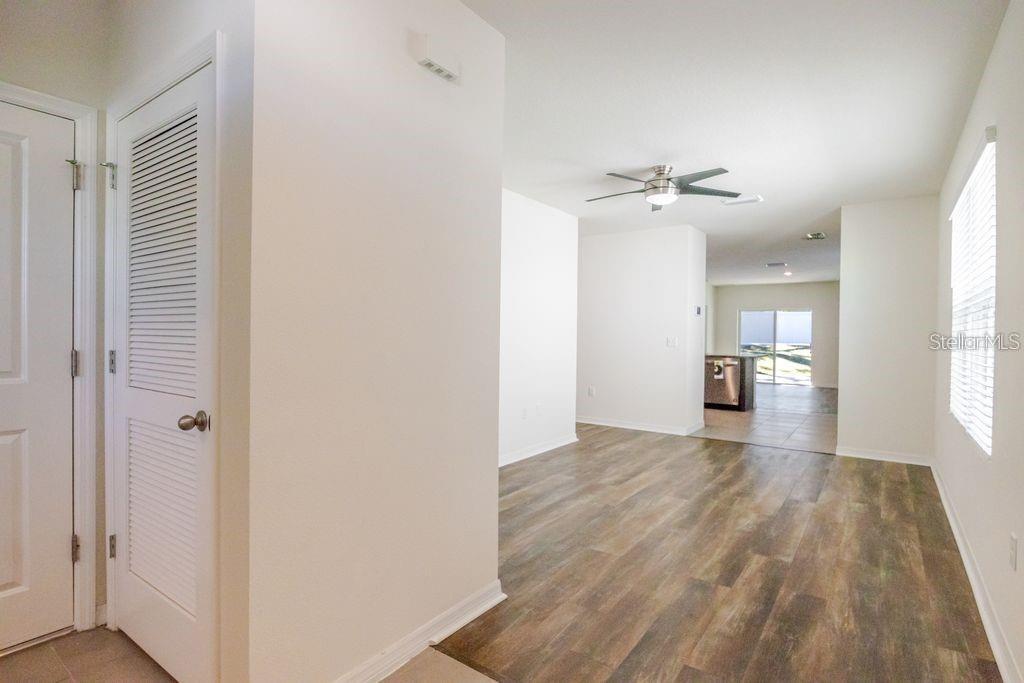 10945 Trailing Vine Dr Property Photo 11