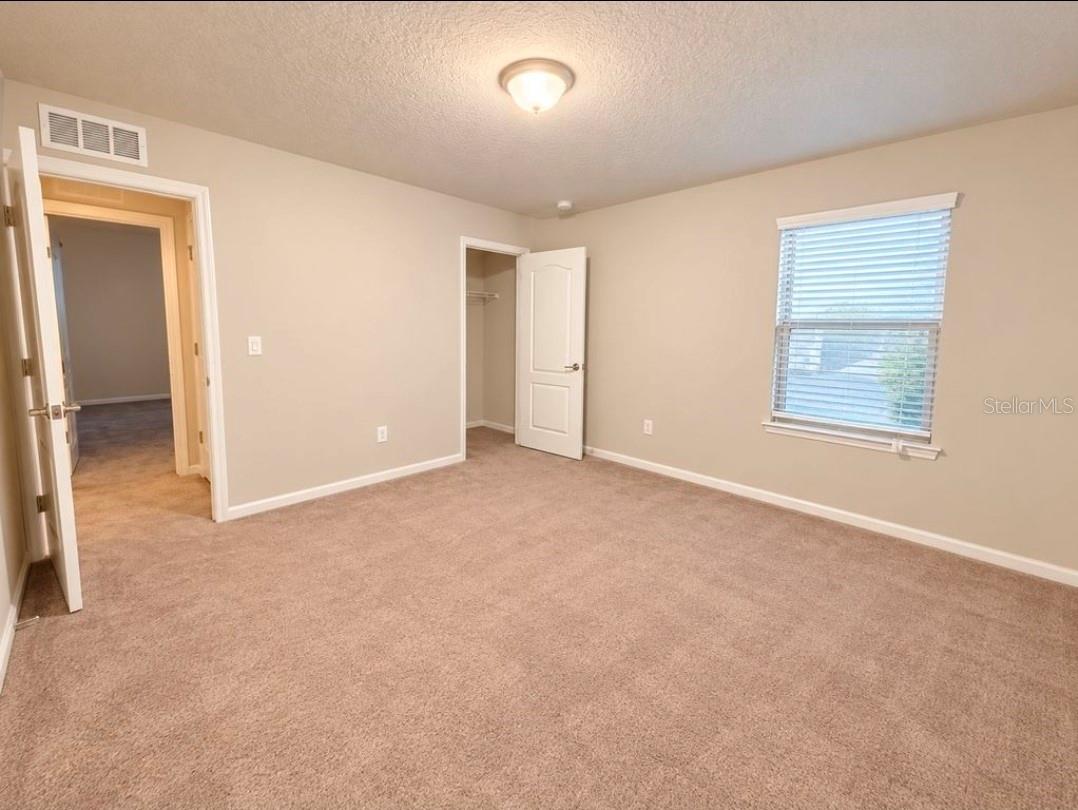 6566 Kenava Loop Property Photo 14