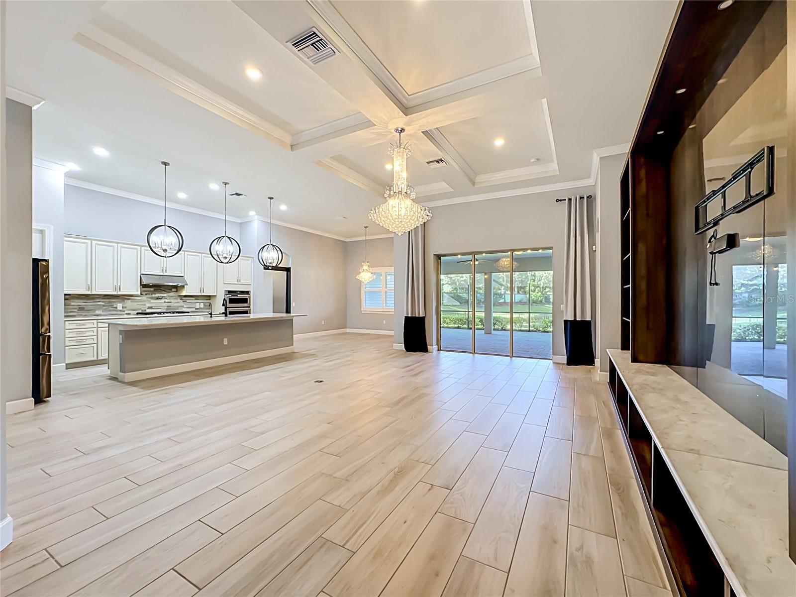 11824 Blue Hill Trl Property Photo 3