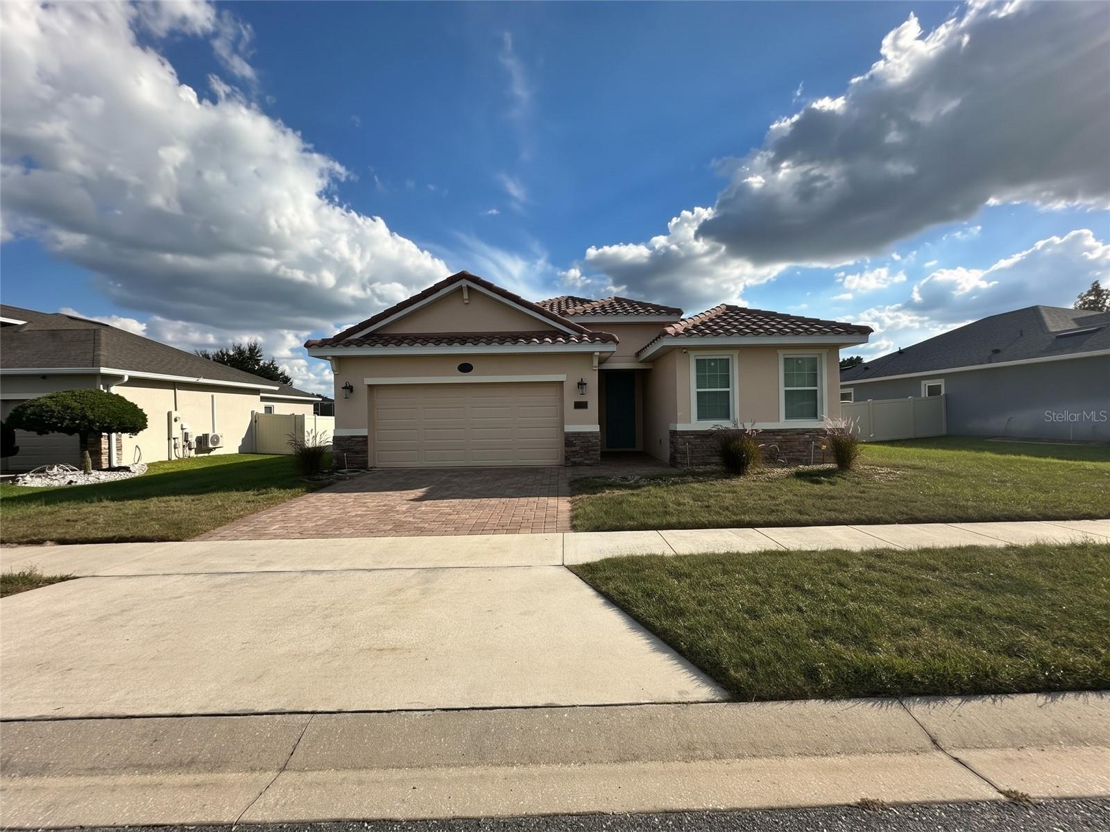 480 Bellissimo Pl Property Photo 1