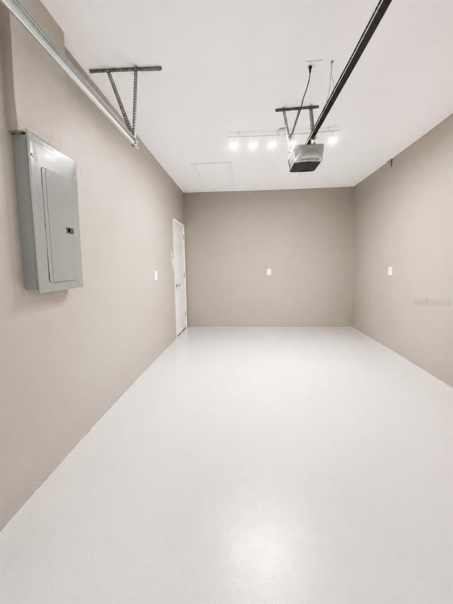 108 Mission Hills Ave Property Photo 12