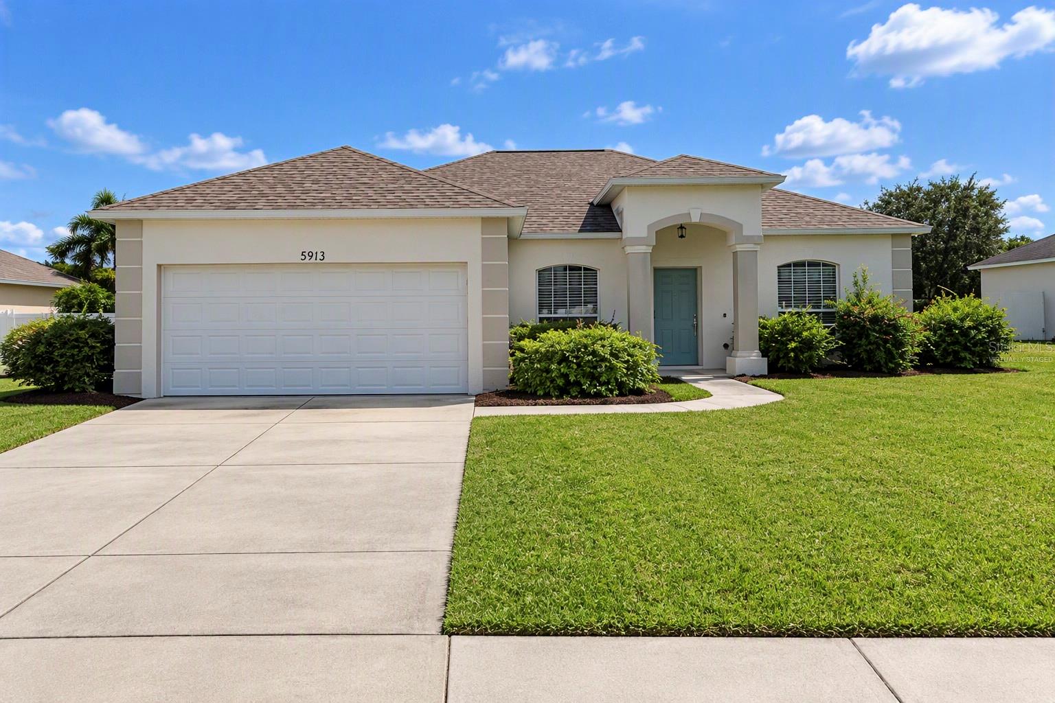 5912 33rd Dr E Property Photo 1
