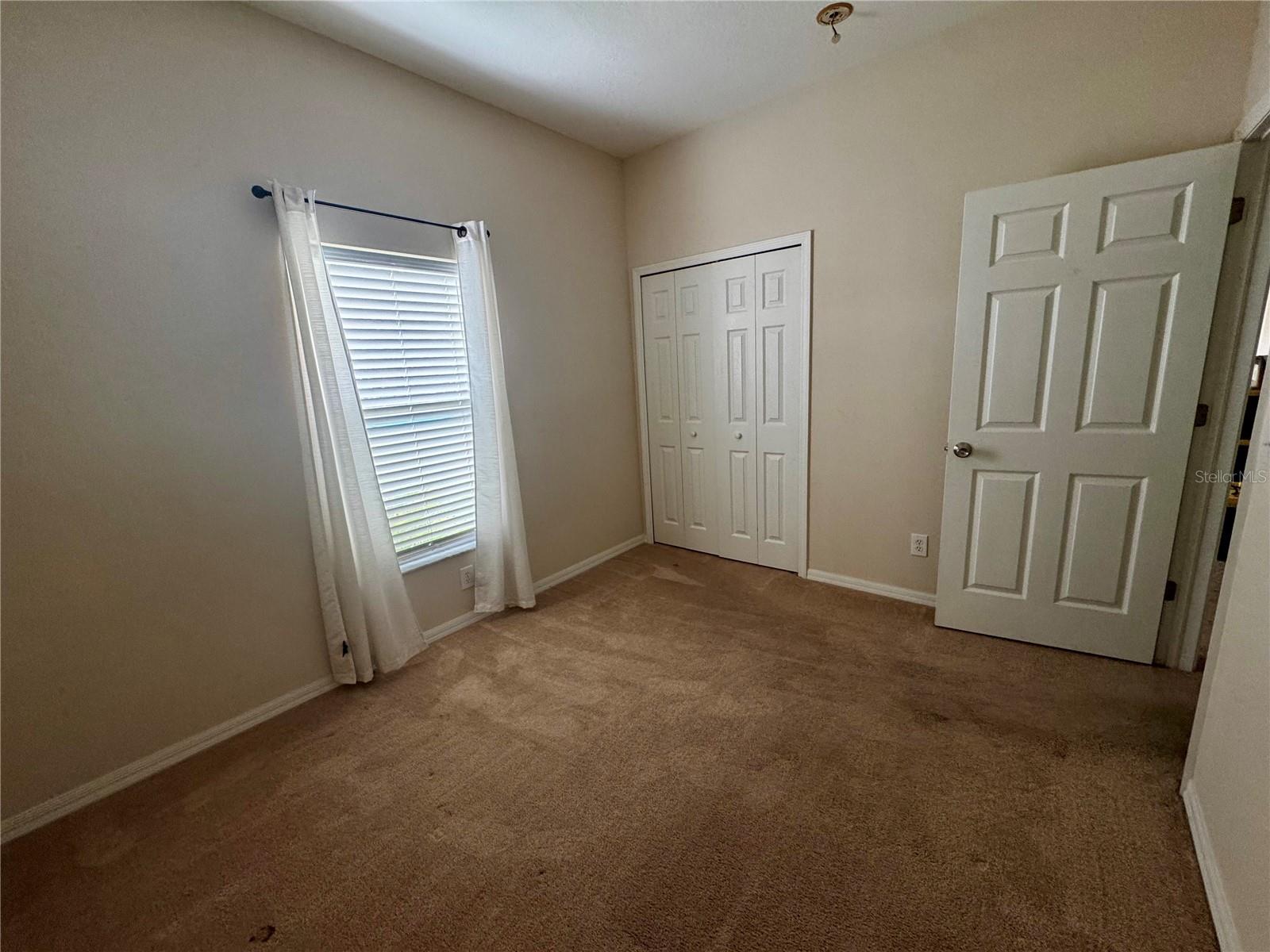5912 33rd Dr E Property Photo 17