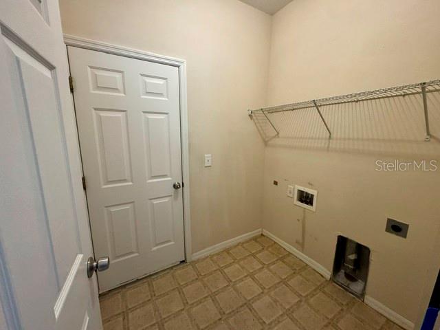 5912 33rd Dr E Property Photo 27