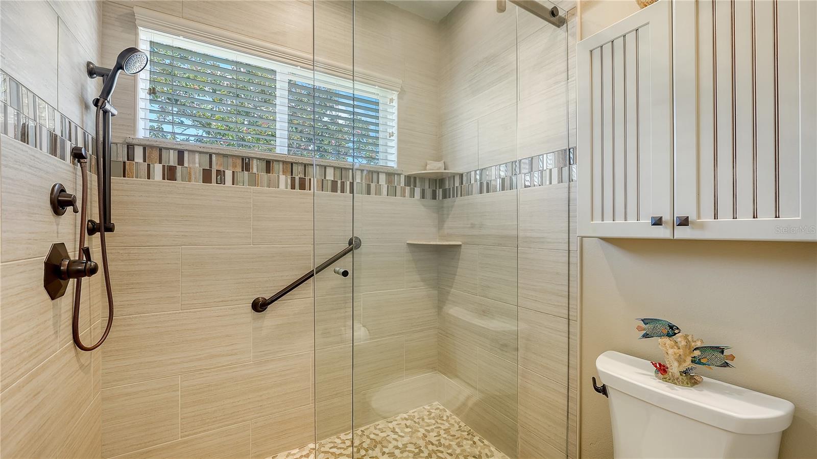 3194 Charles Macdonald Dr Property Photo 47