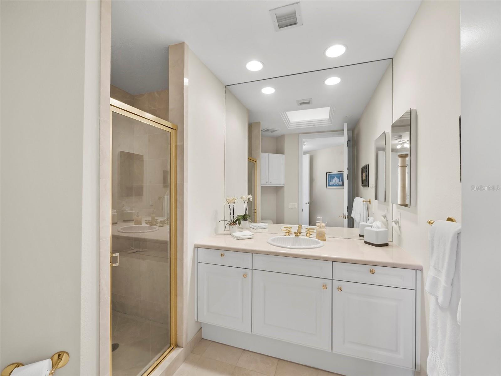 1241 Gulf Of Mexico Dr #ph1102 Property Photo 26