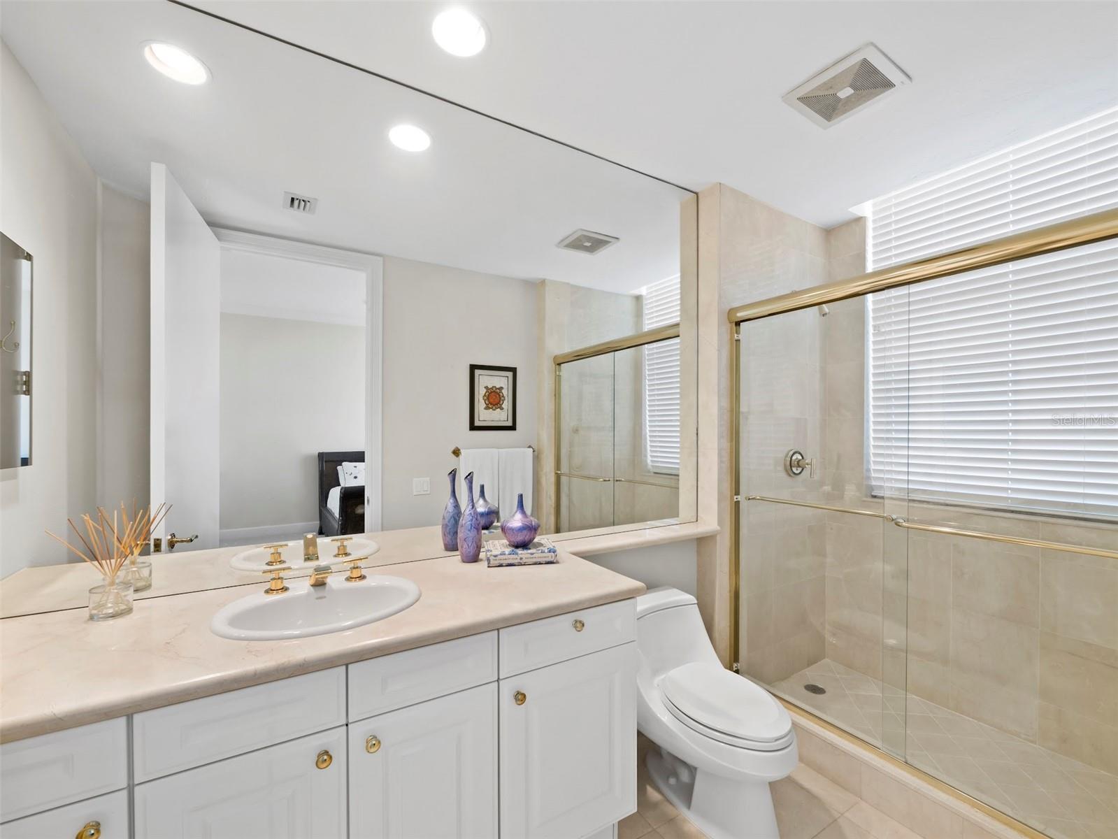 1241 Gulf Of Mexico Dr #ph1102 Property Photo 34