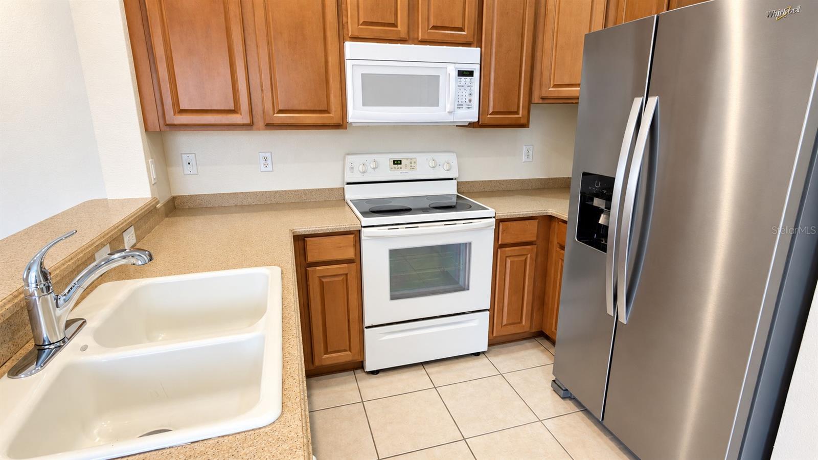 3554 Parkridge Cir #31-202 Property Photo 9