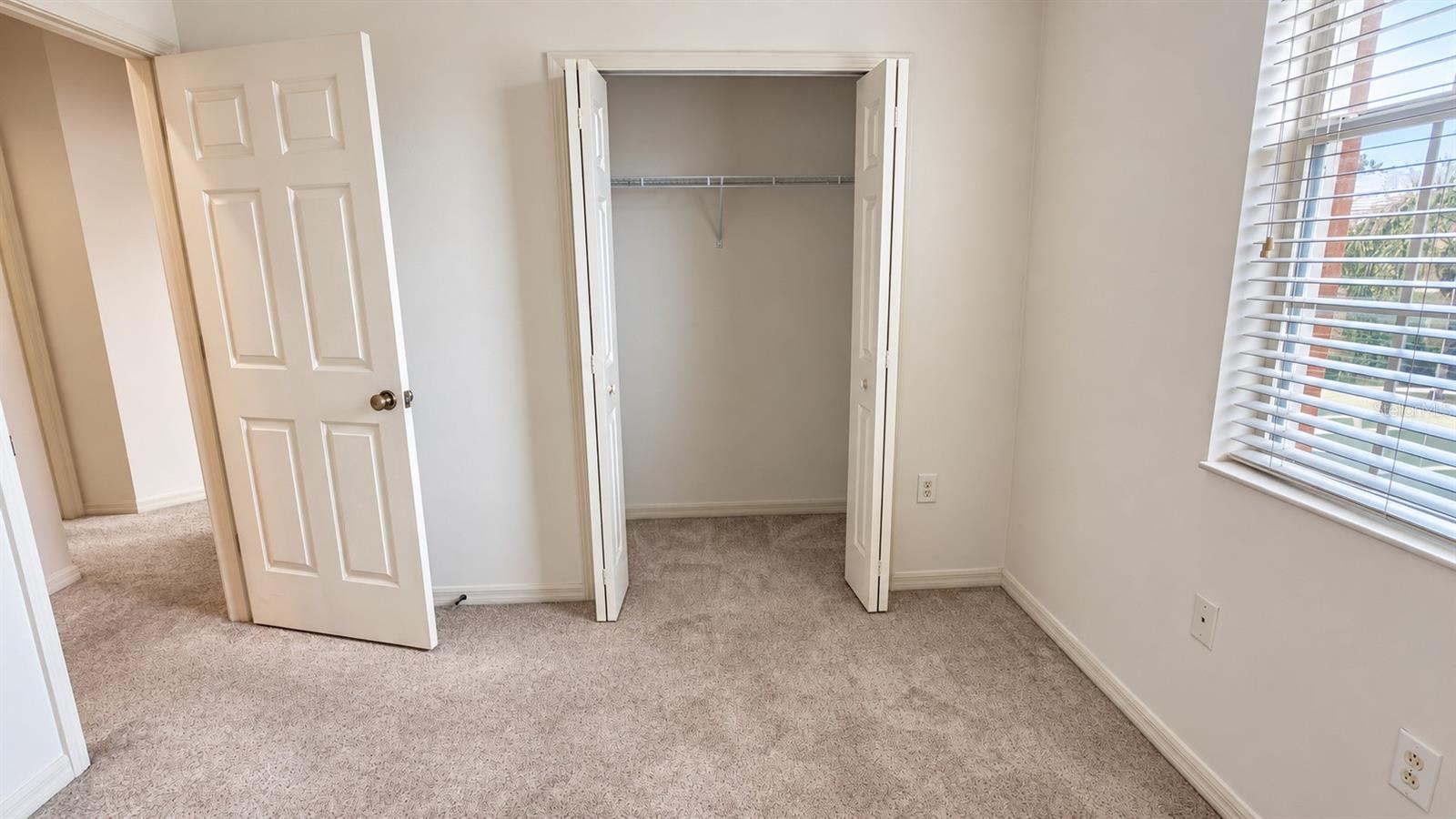 3554 Parkridge Cir #31-202 Property Photo 12