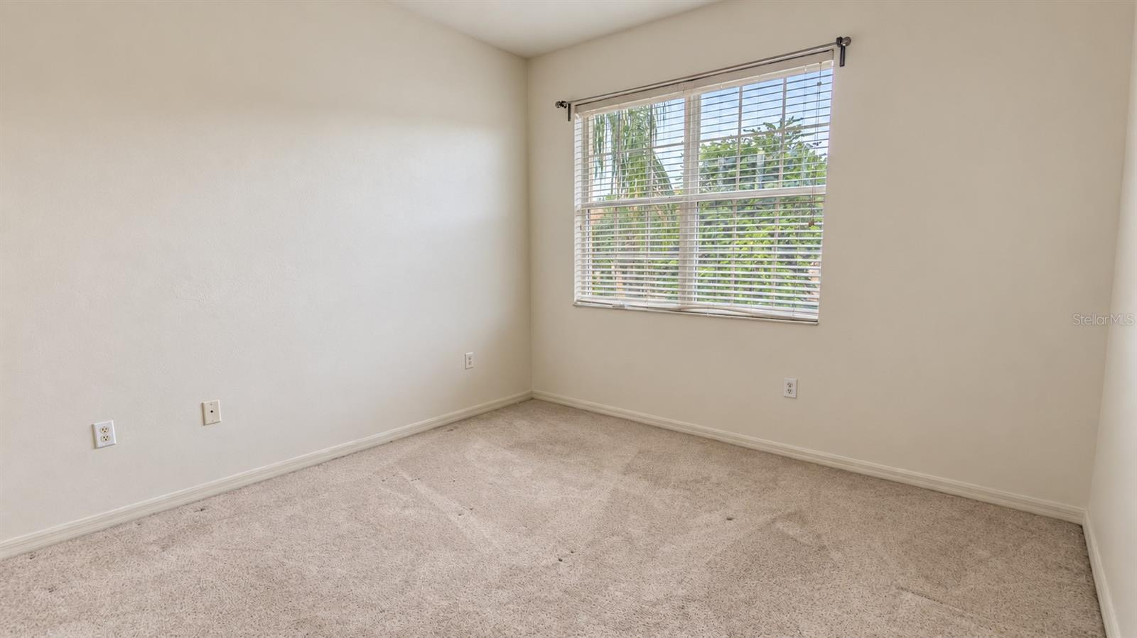 3554 Parkridge Cir #31-202 Property Photo 13