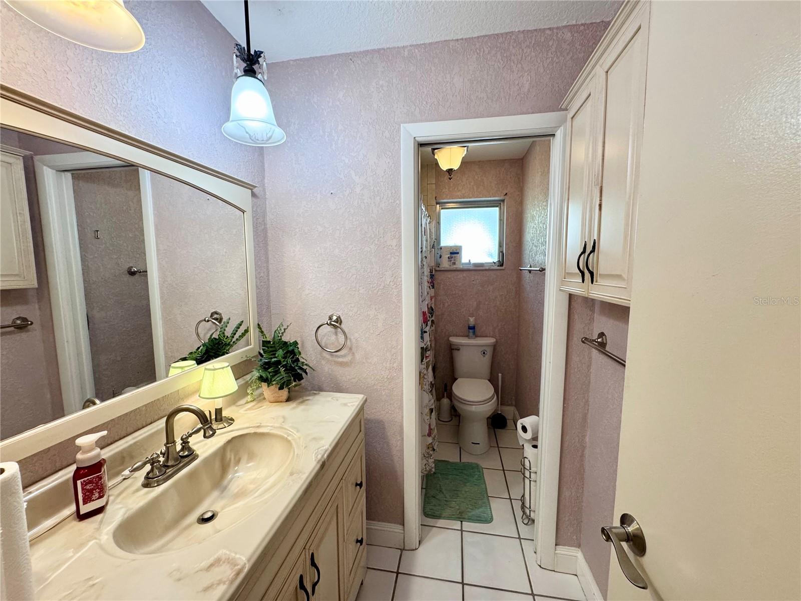 22215 Oneida Ave Property Photo 16