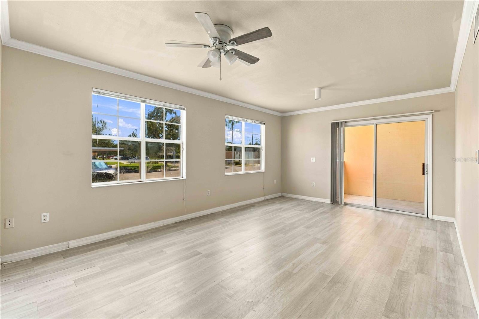 1015 Villagio Cir #102 Property Photo 5