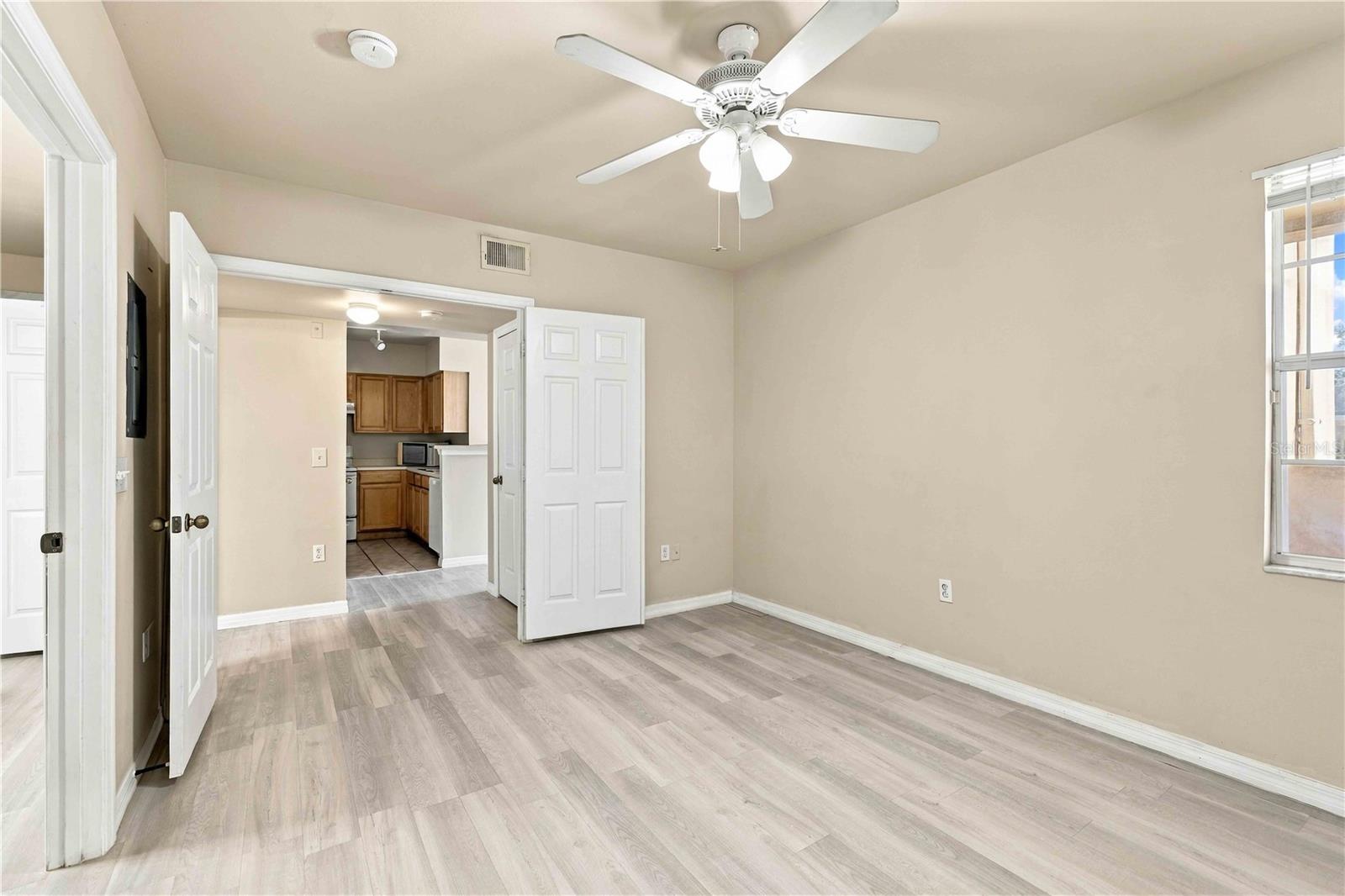 1015 Villagio Cir #102 Property Photo 14