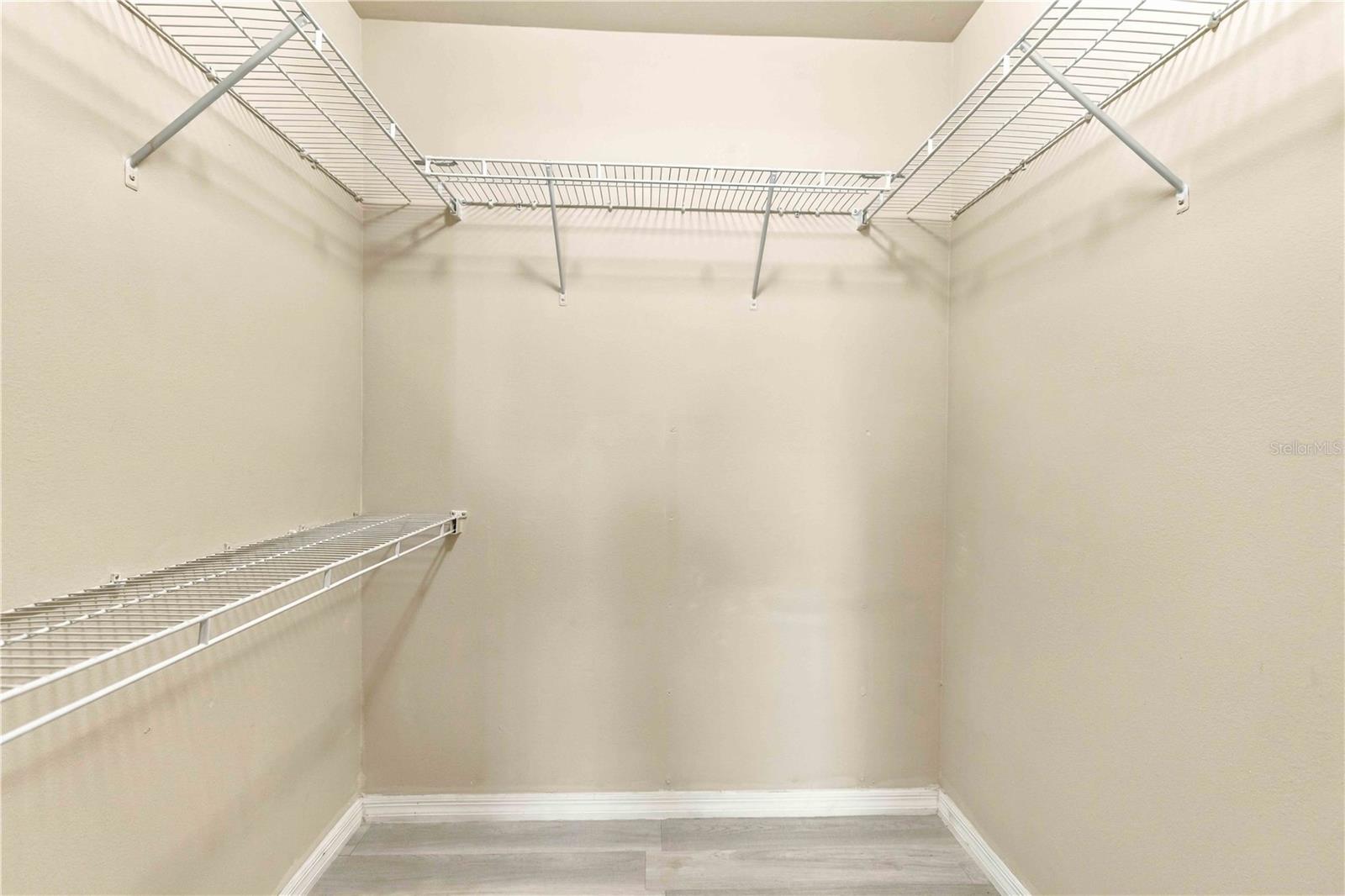 1015 Villagio Cir #102 Property Photo 17