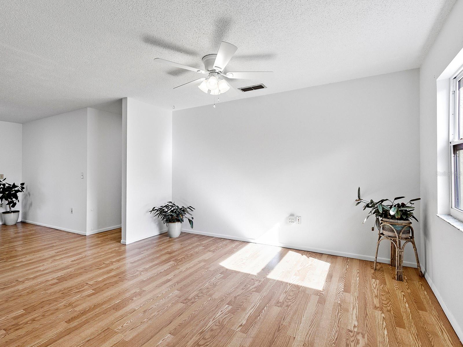 4260 Bell Ave Property Photo 4