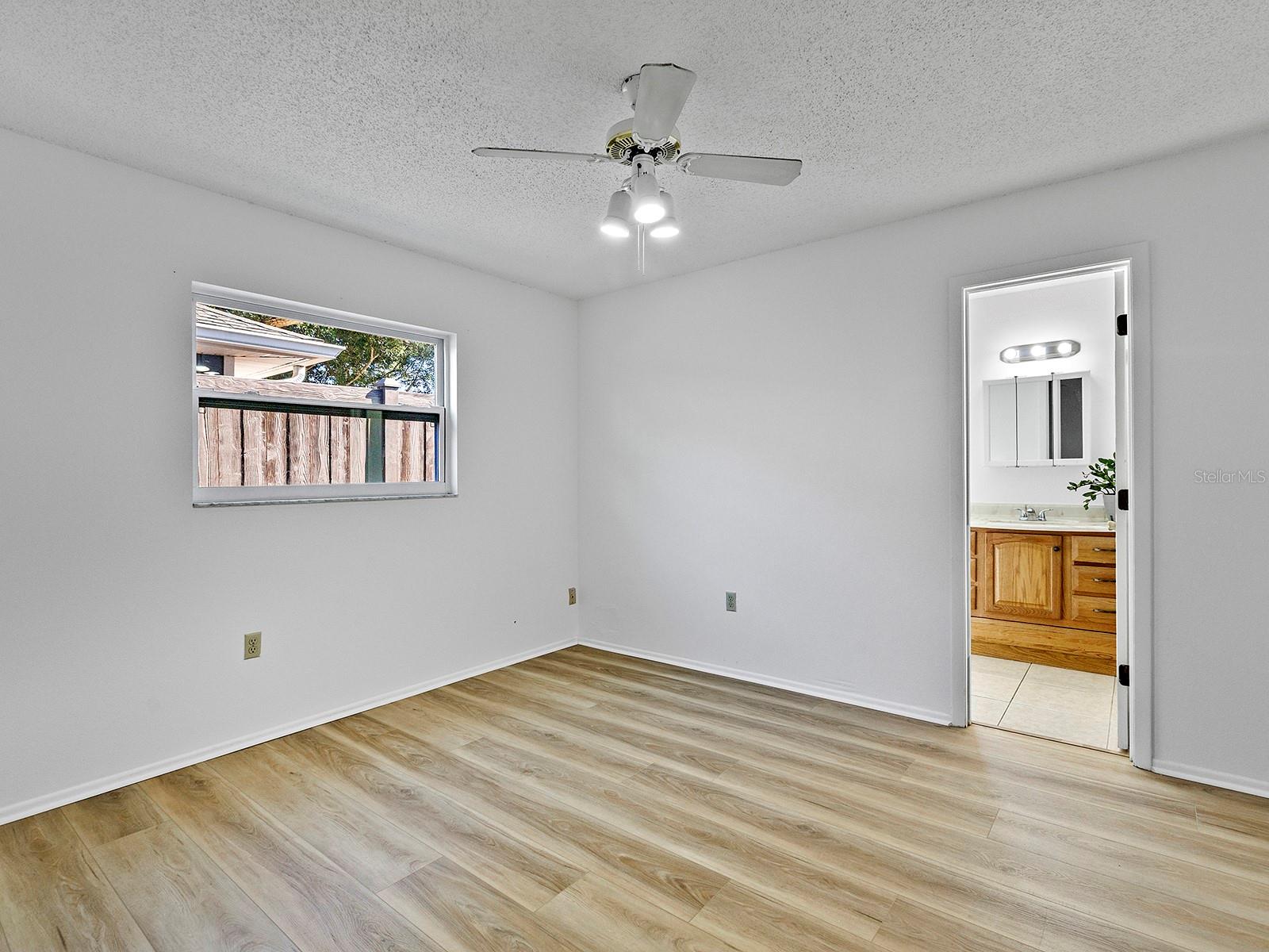 4260 Bell Ave Property Photo 11