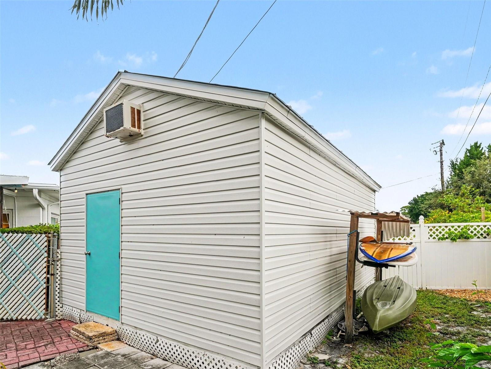 1110 De Narvaez Ave Property Photo 34