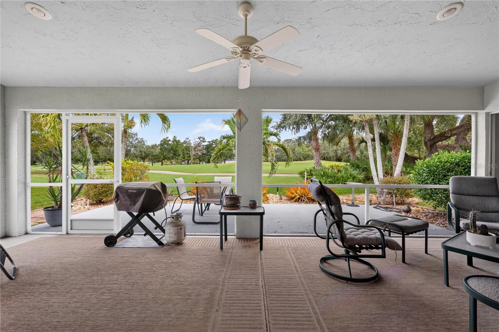 6905 Stone River Property Photo 3