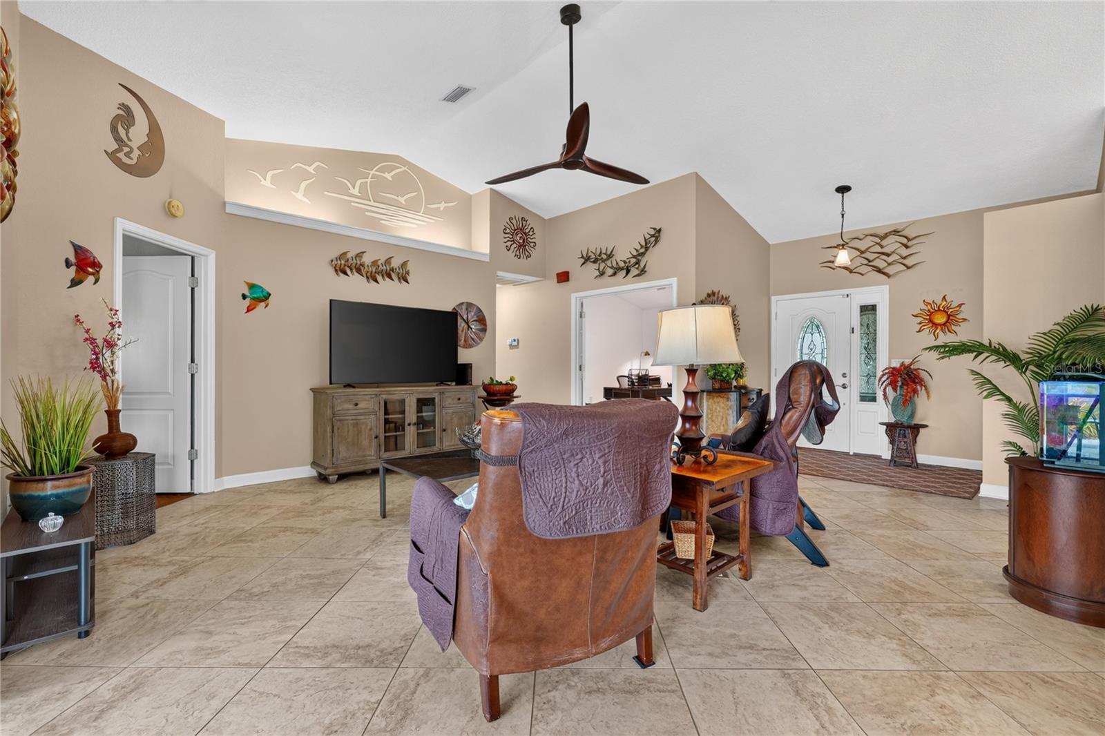 6905 Stone River Property Photo 10