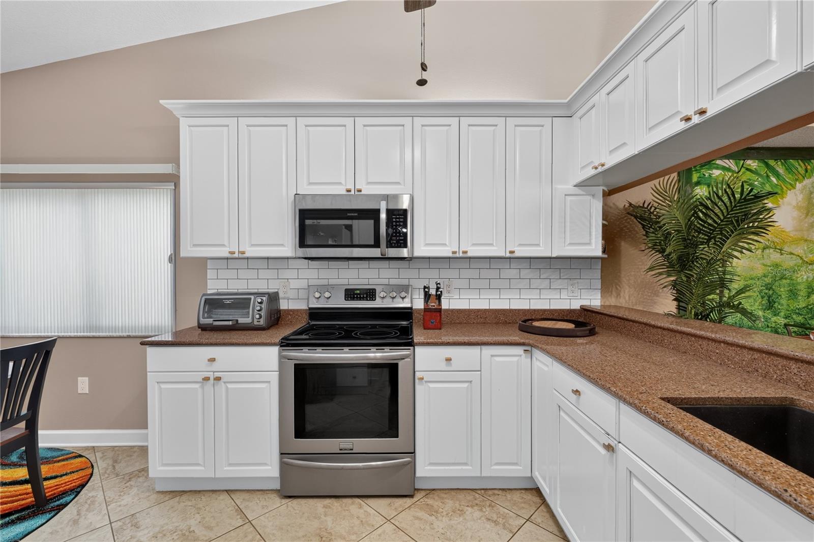 6905 Stone River Property Photo 15
