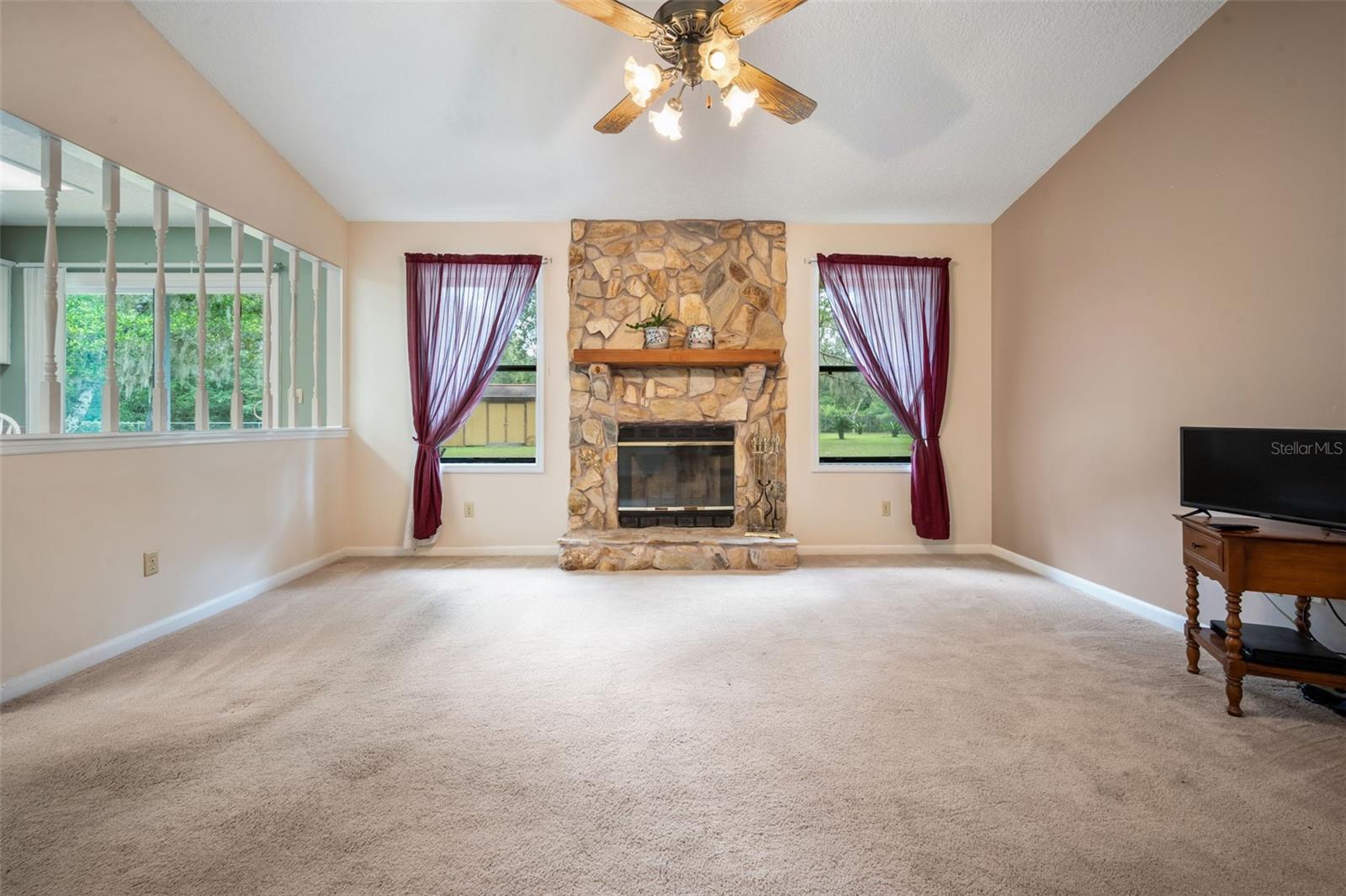 2843 Mistletoe Ct Property Photo 10