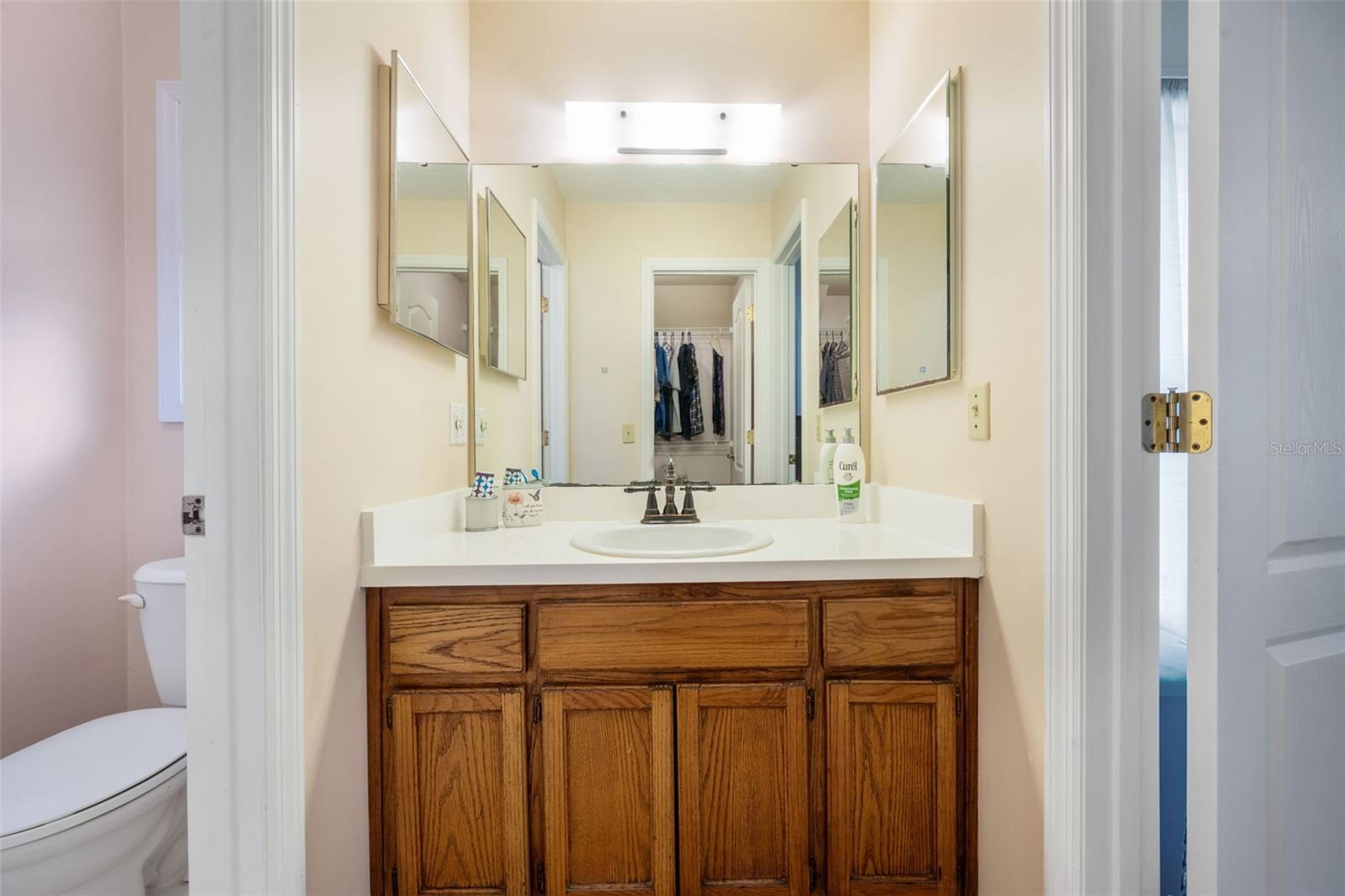 2843 Mistletoe Ct Property Photo 22
