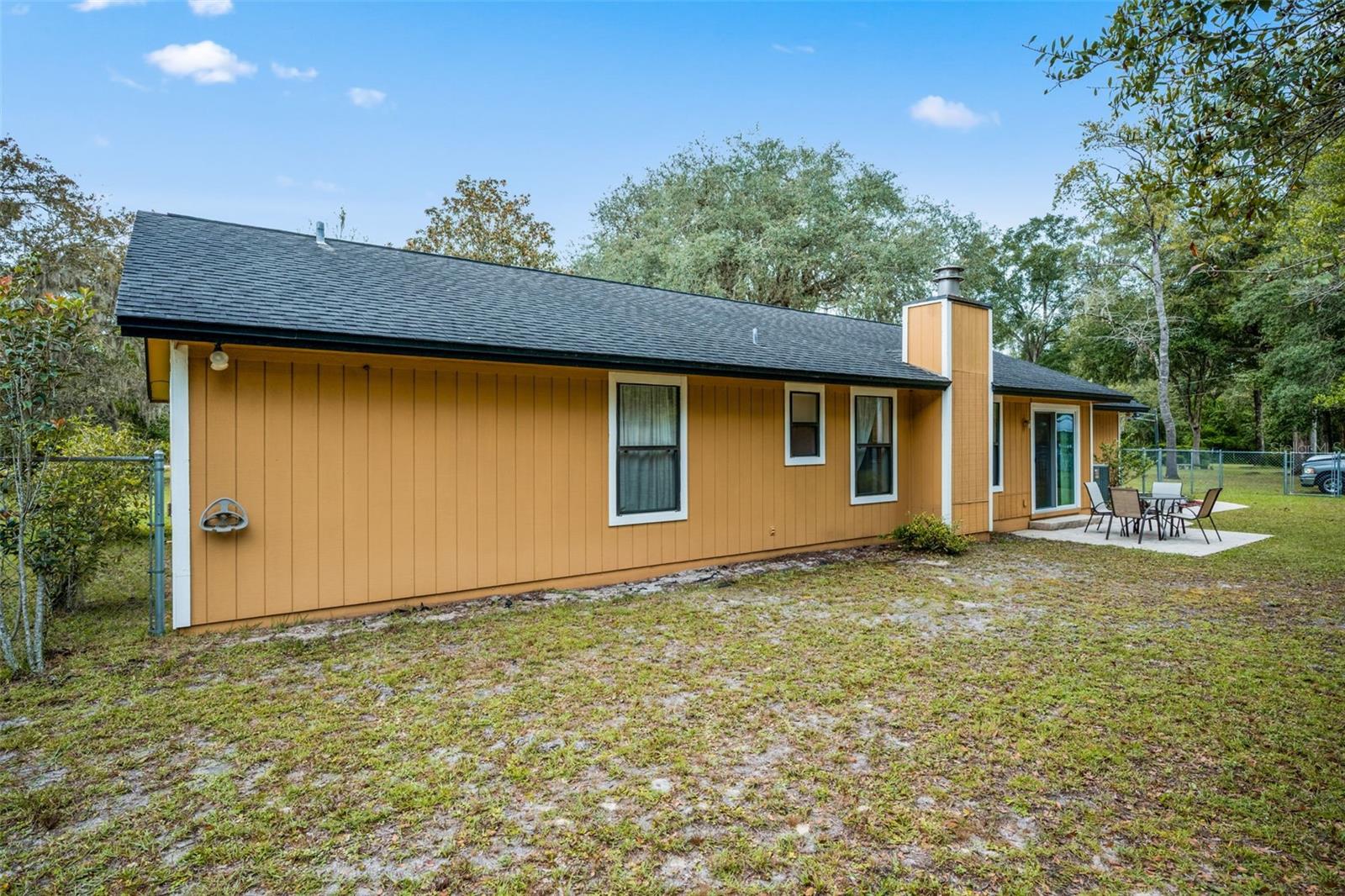 2843 Mistletoe Ct Property Photo 38