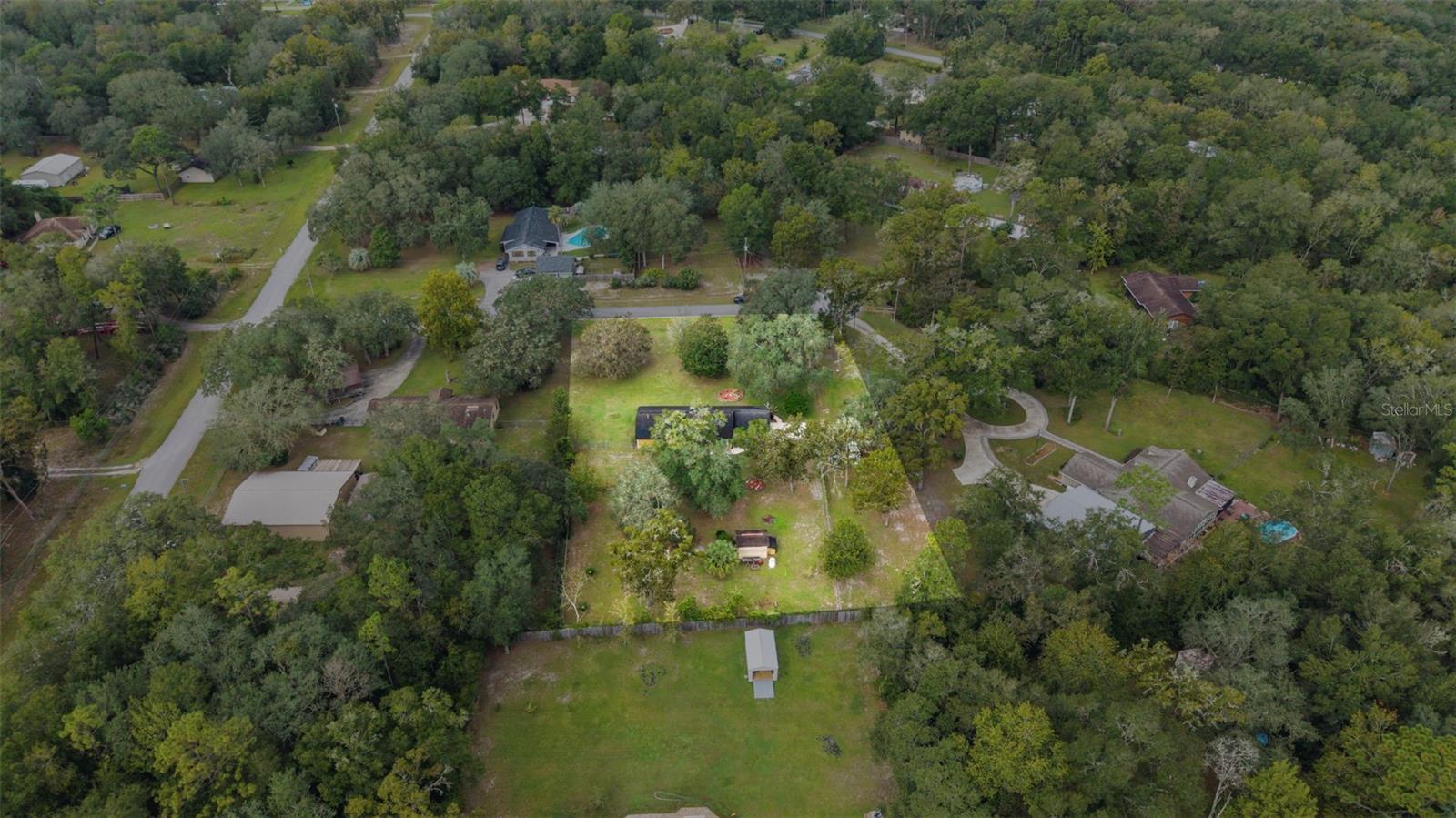 2843 Mistletoe Ct Property Photo 45