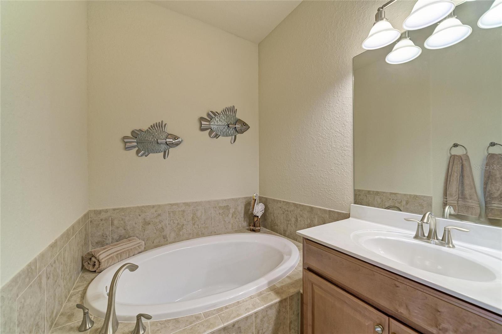 7111 Grand Estuary Trl #102 Property Photo 29