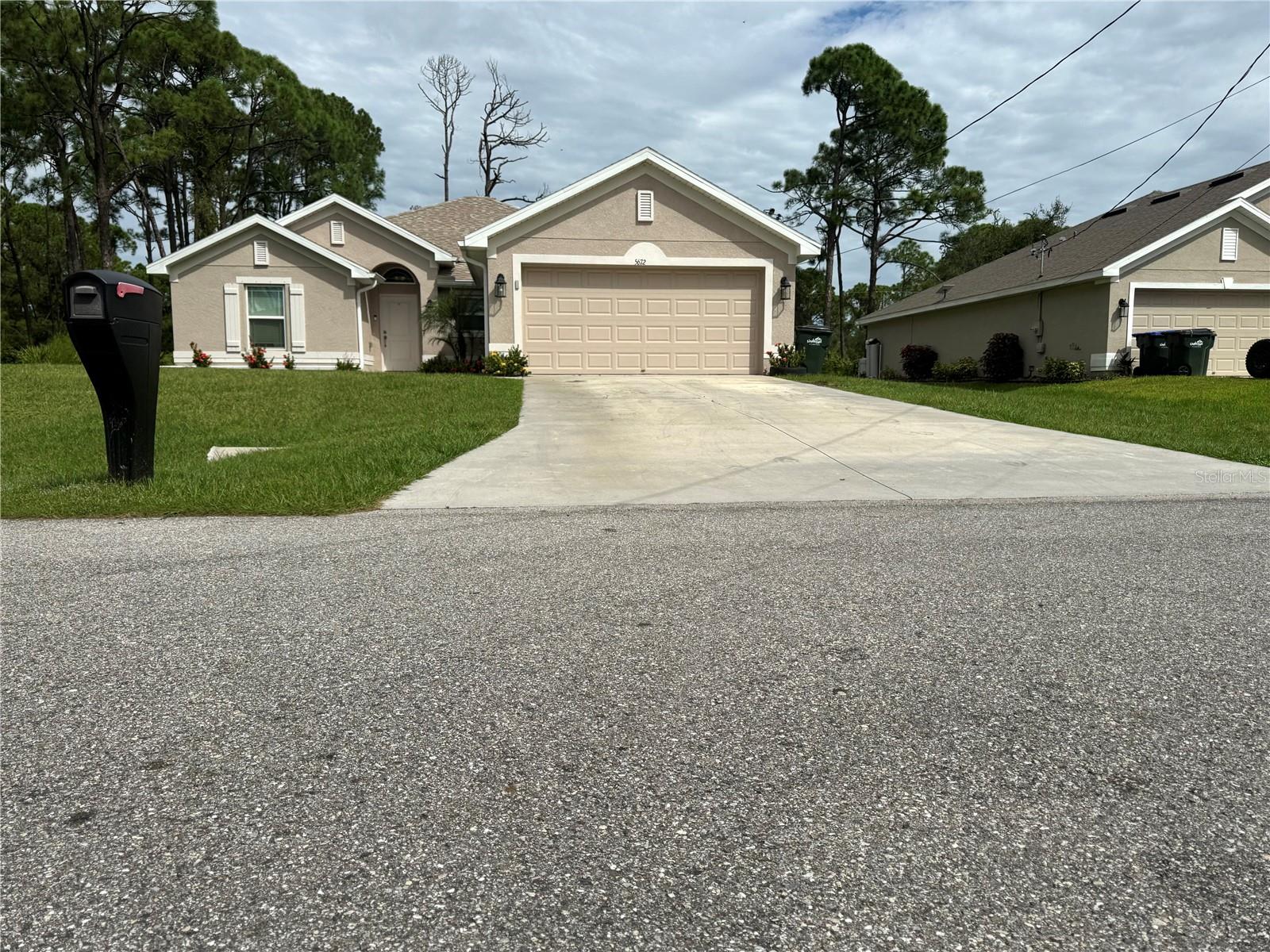 5672 Kumquat Ave Property Photo 5