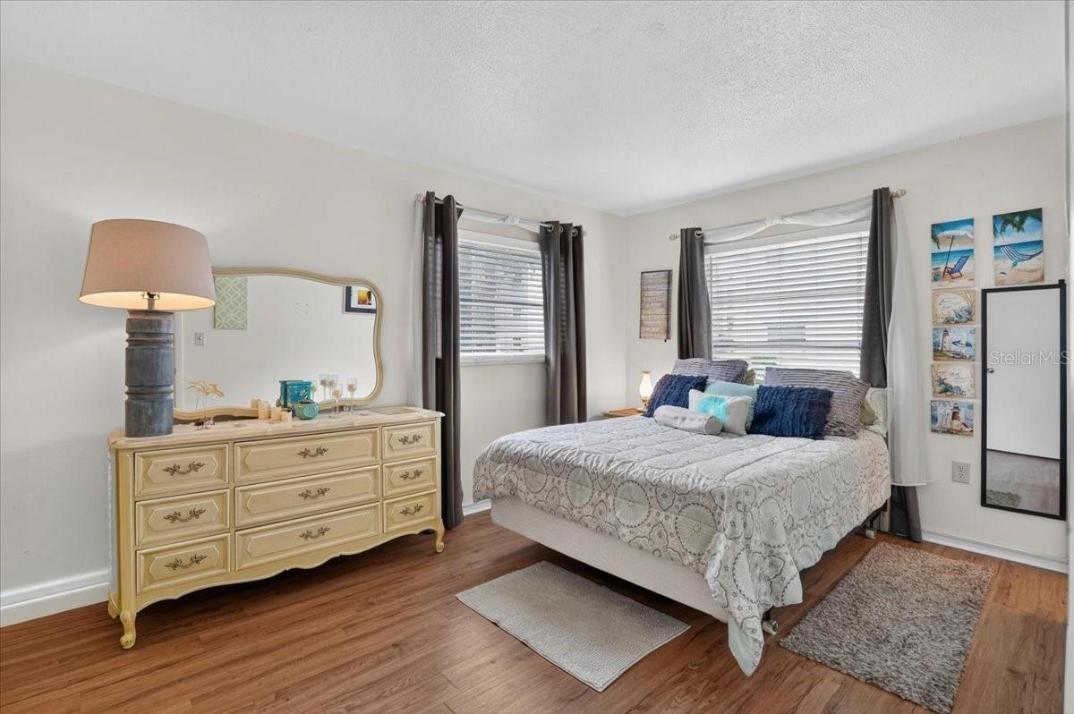 5883 Garden Ln #h1 Property Photo 17