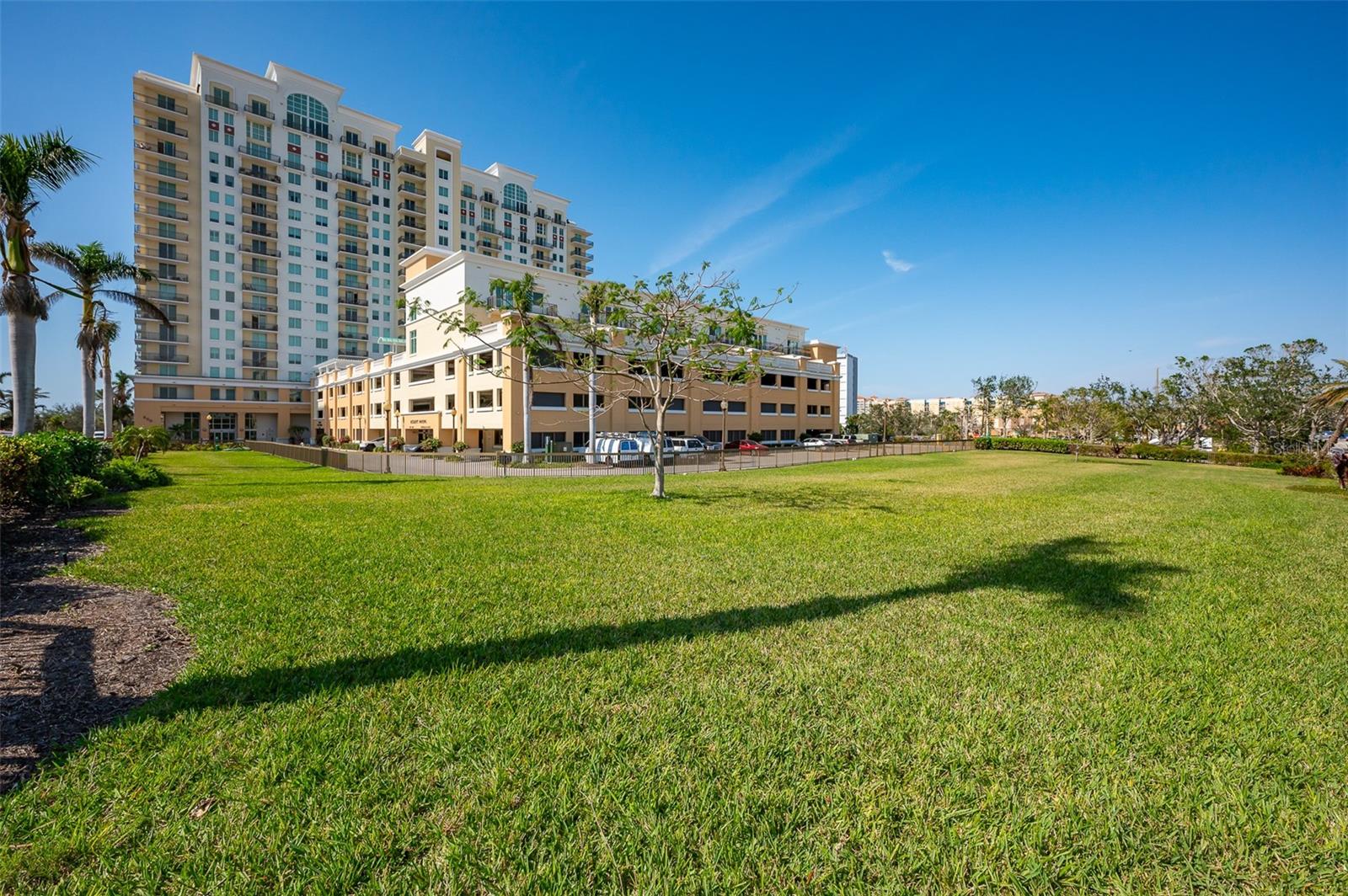800 N Tamiami Trl #103 Property Photo 51