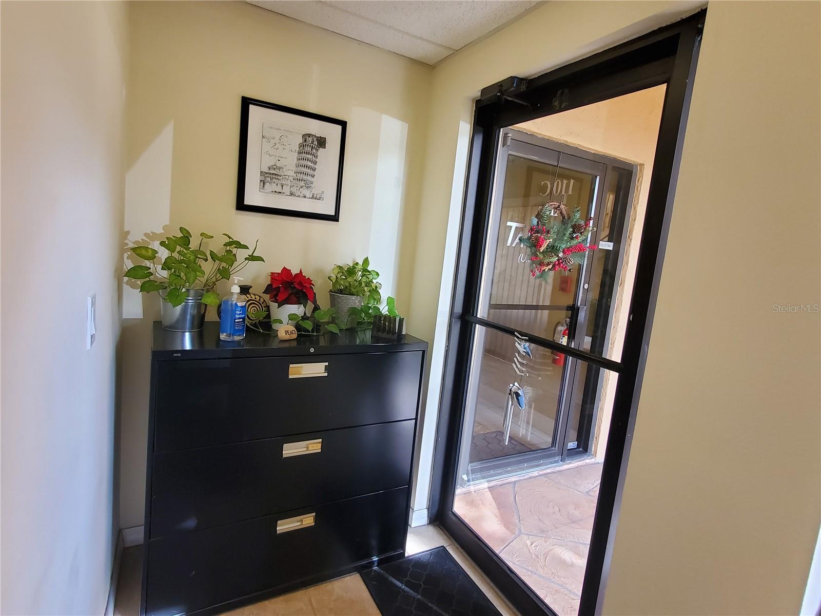 2831 Ringling Blvd #110 Property Photo 4