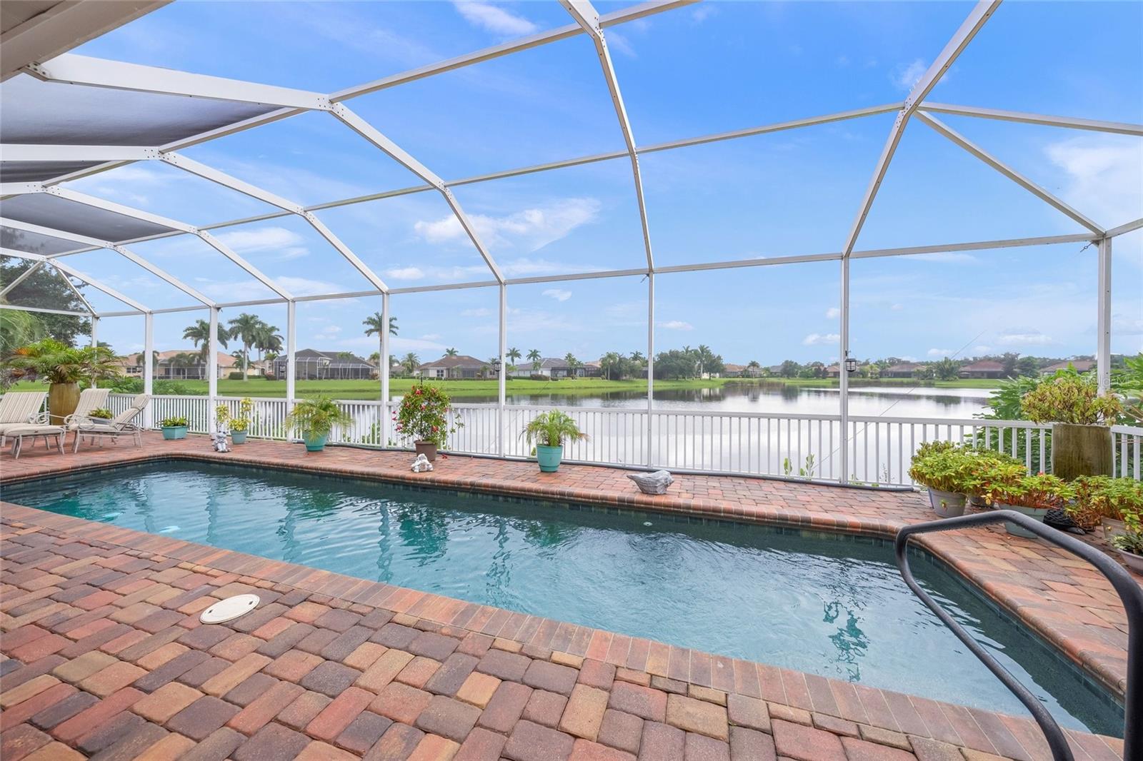 2889 Grazeland Dr Property Photo 4