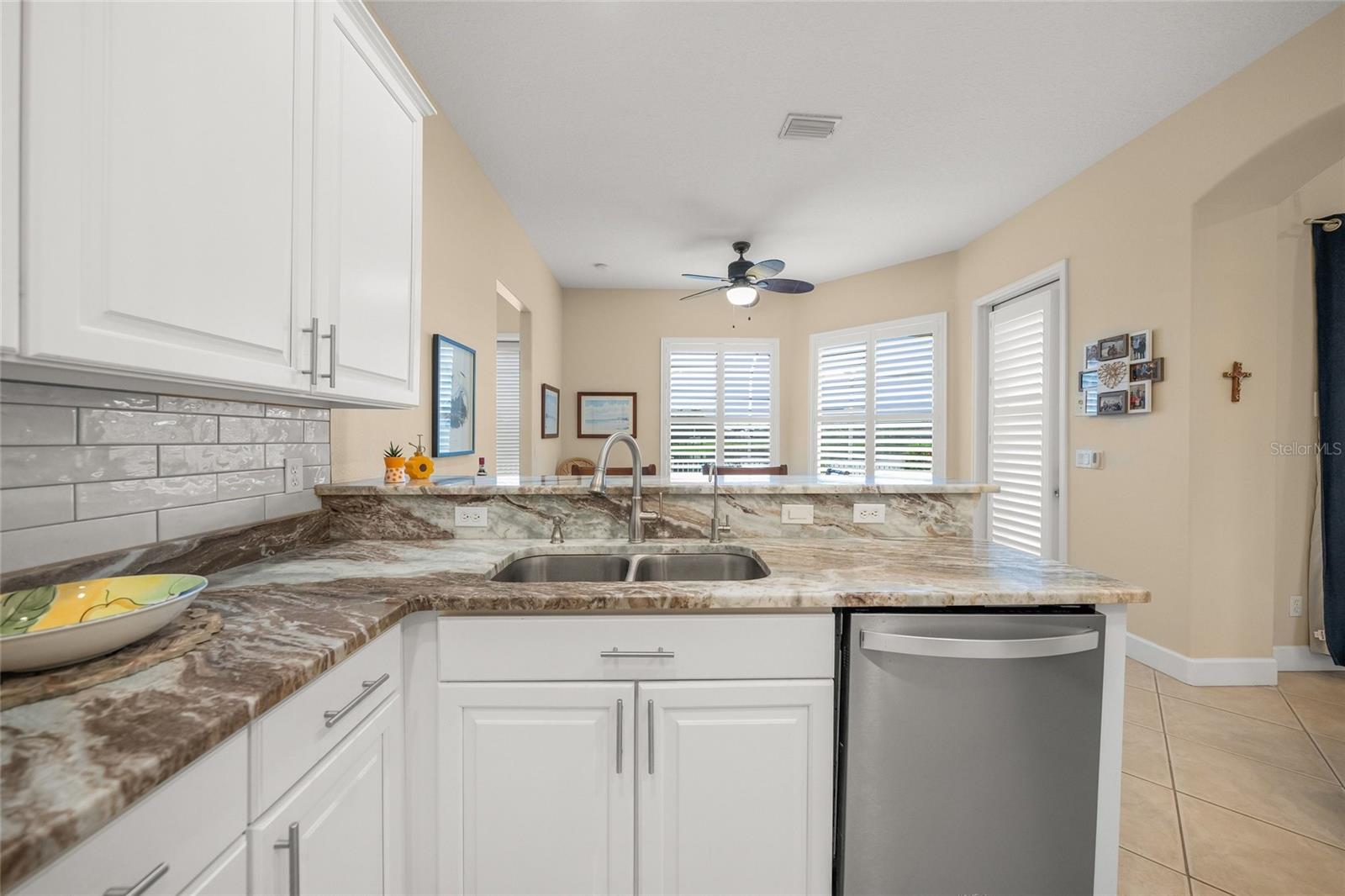 2889 Grazeland Dr Property Photo 15