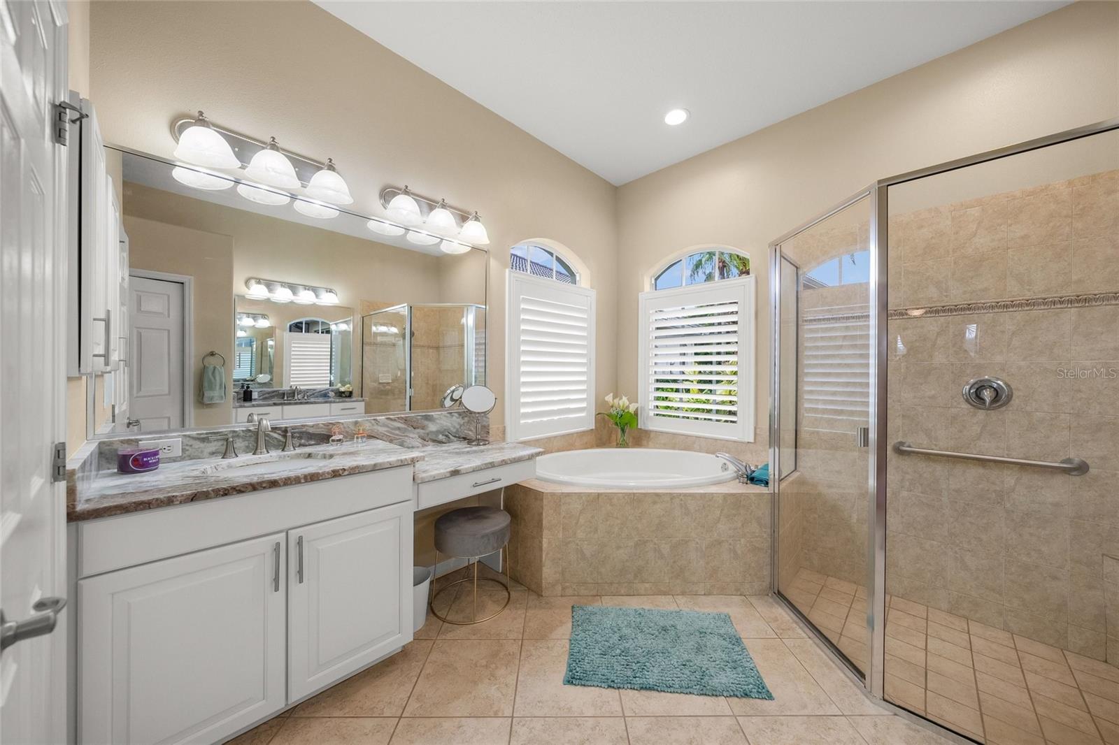 2889 Grazeland Dr Property Photo 25