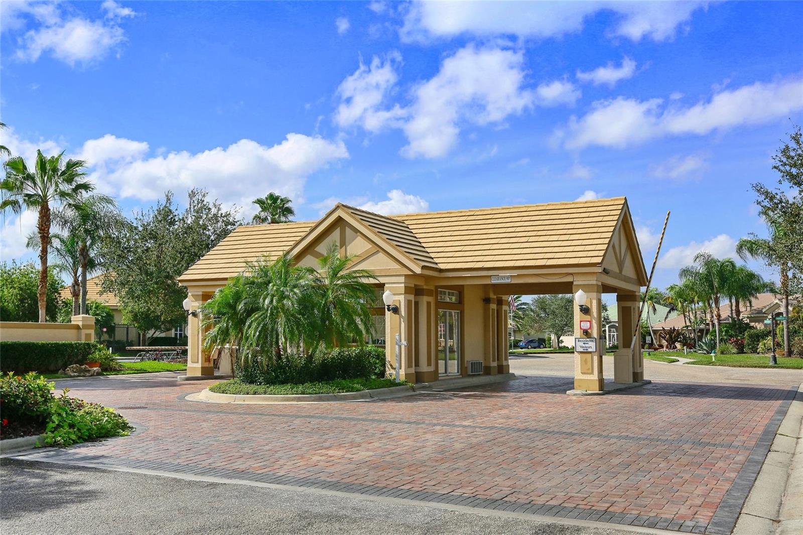 2889 Grazeland Dr Property Photo 46