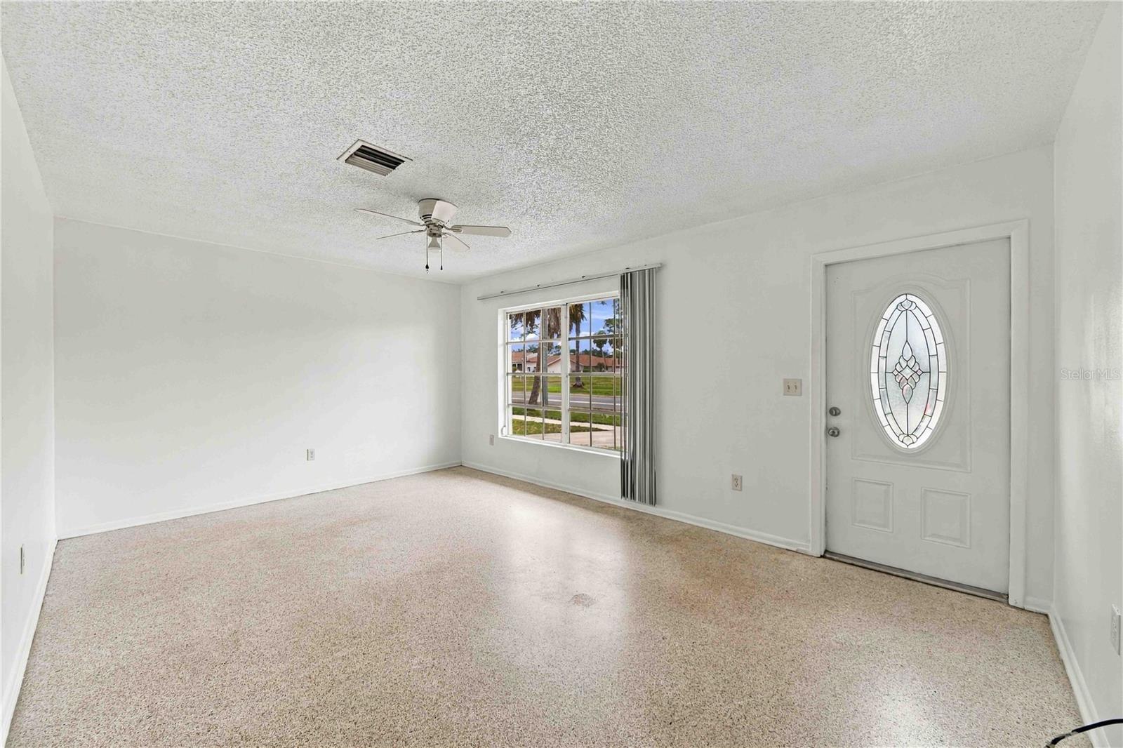 4331 S Biscayne Dr Property Photo 4