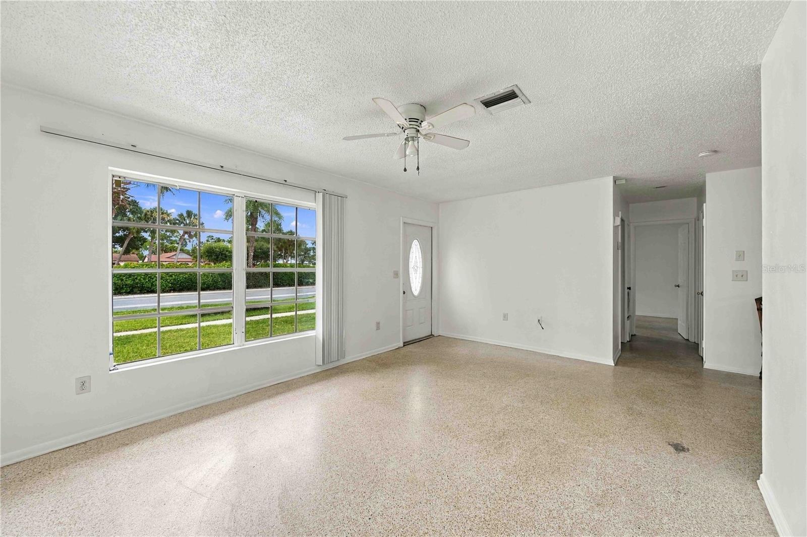 4331 S Biscayne Dr Property Photo 6