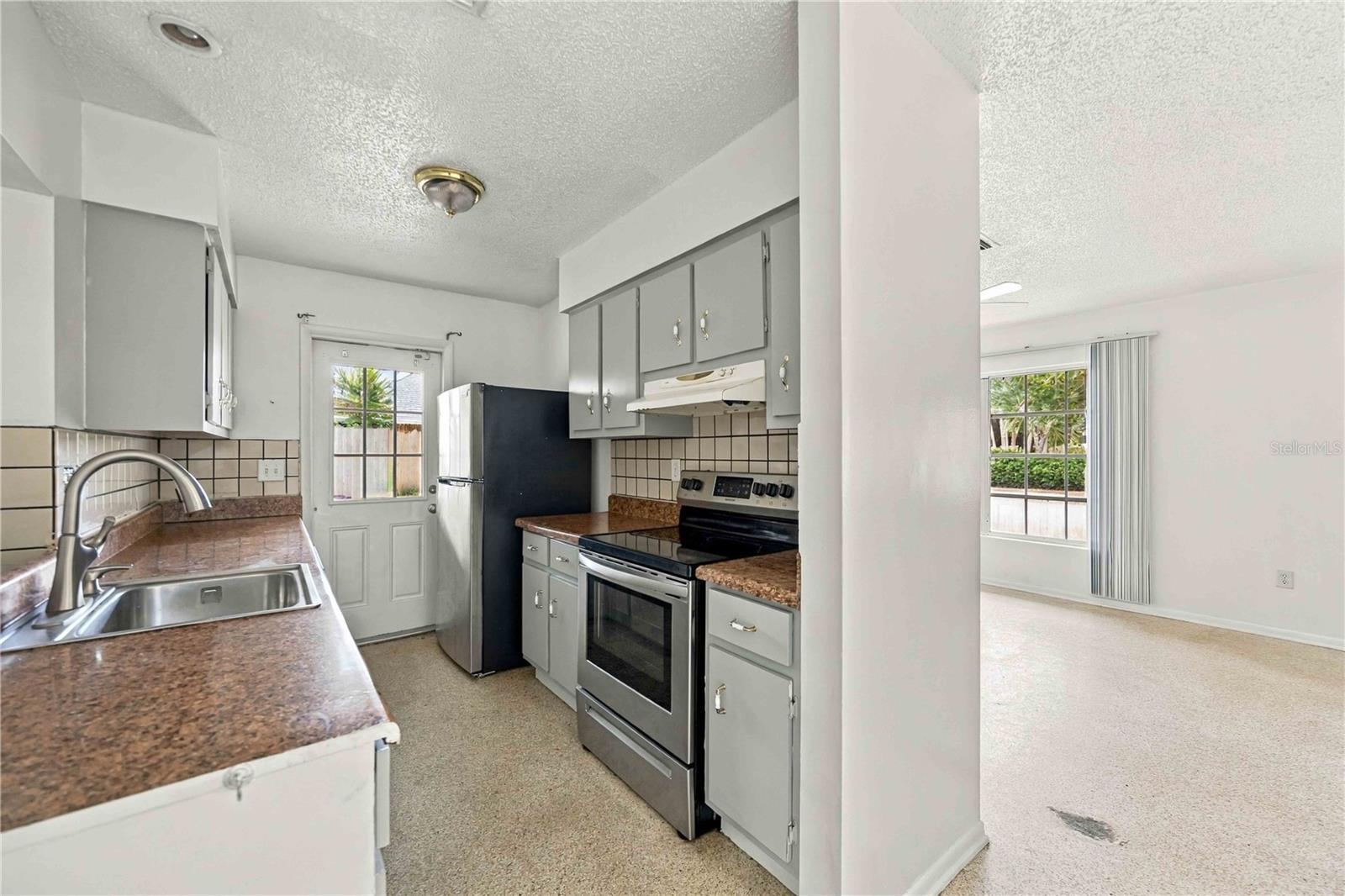 4331 S Biscayne Dr Property Photo 15