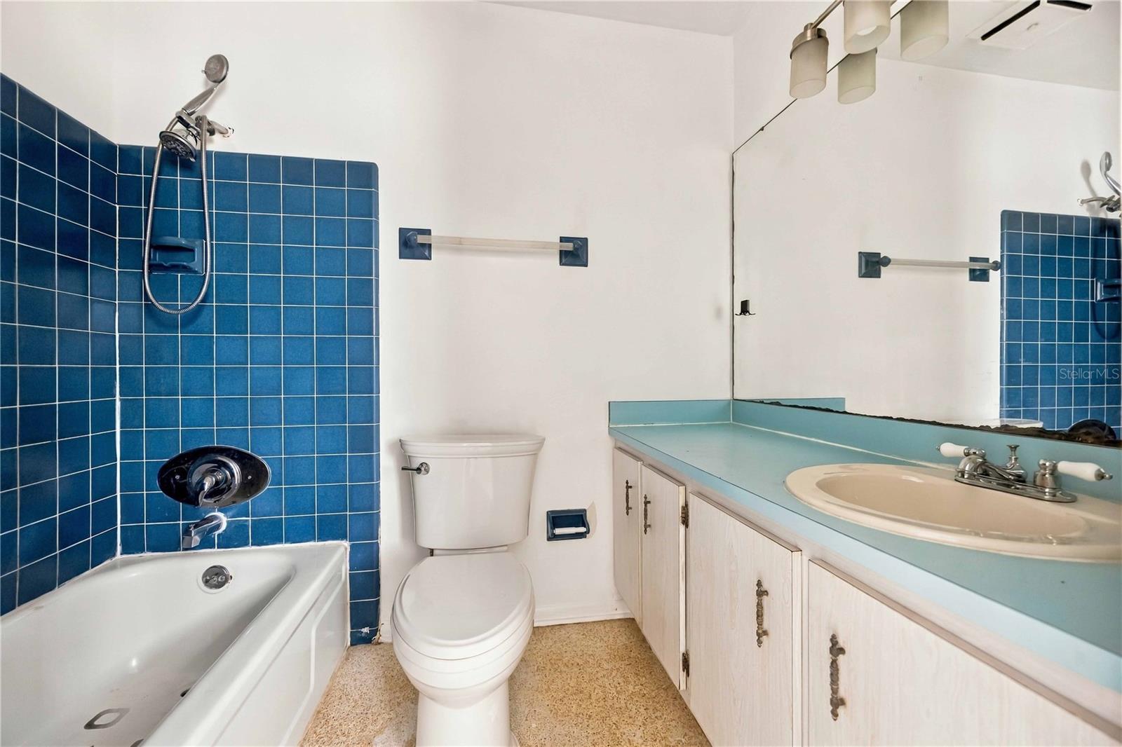 4331 S Biscayne Dr Property Photo 27