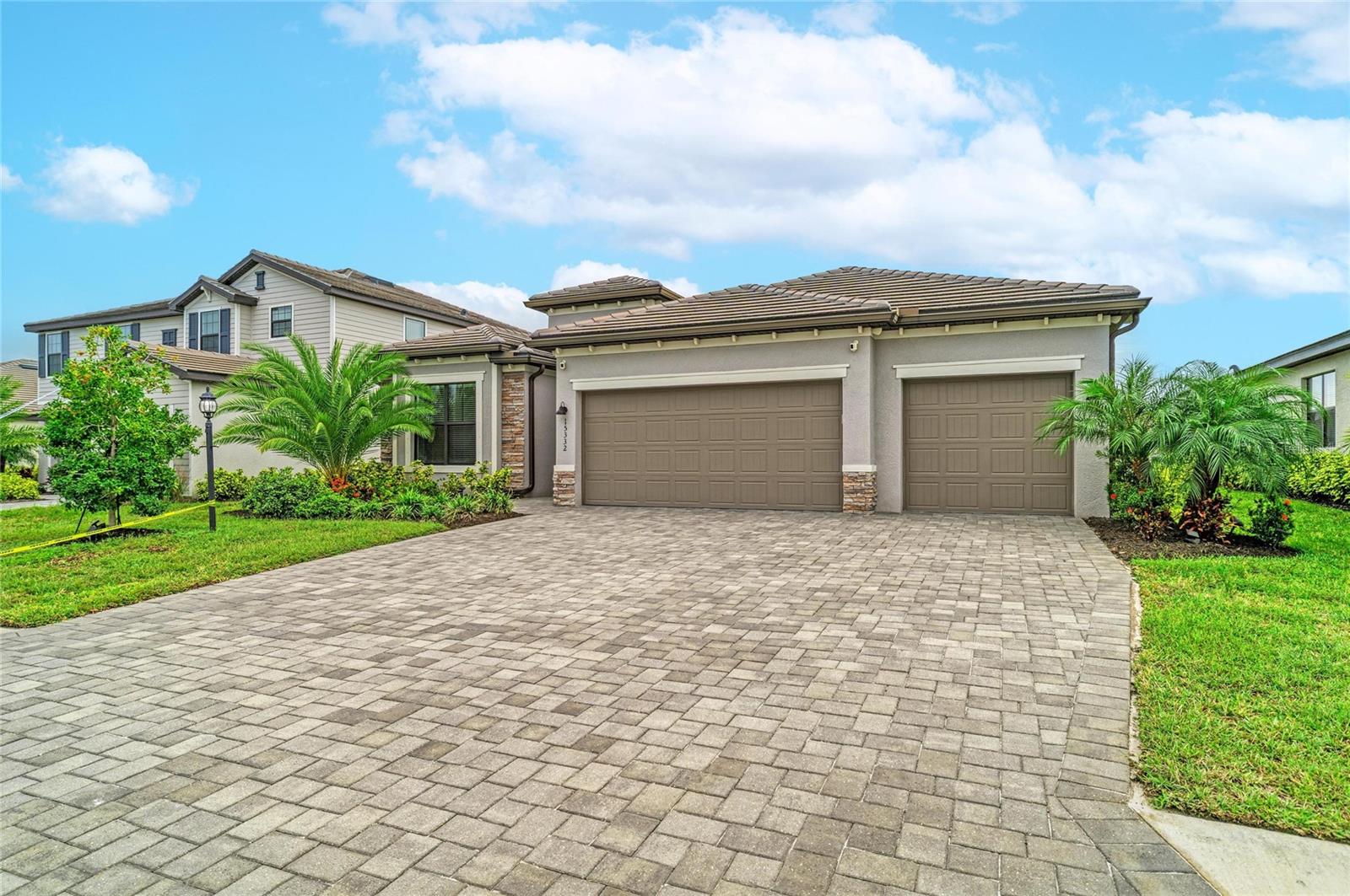 15332 Serene Shores Loop Property Photo 9