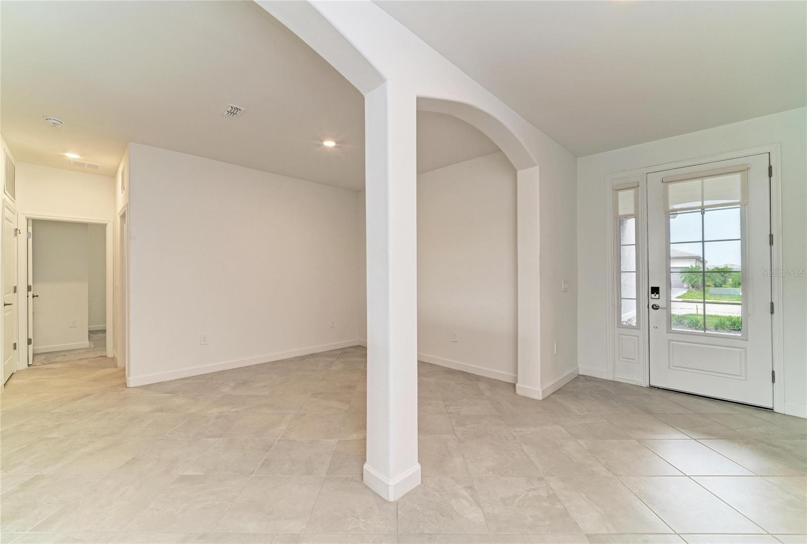 15332 Serene Shores Loop Property Photo 13