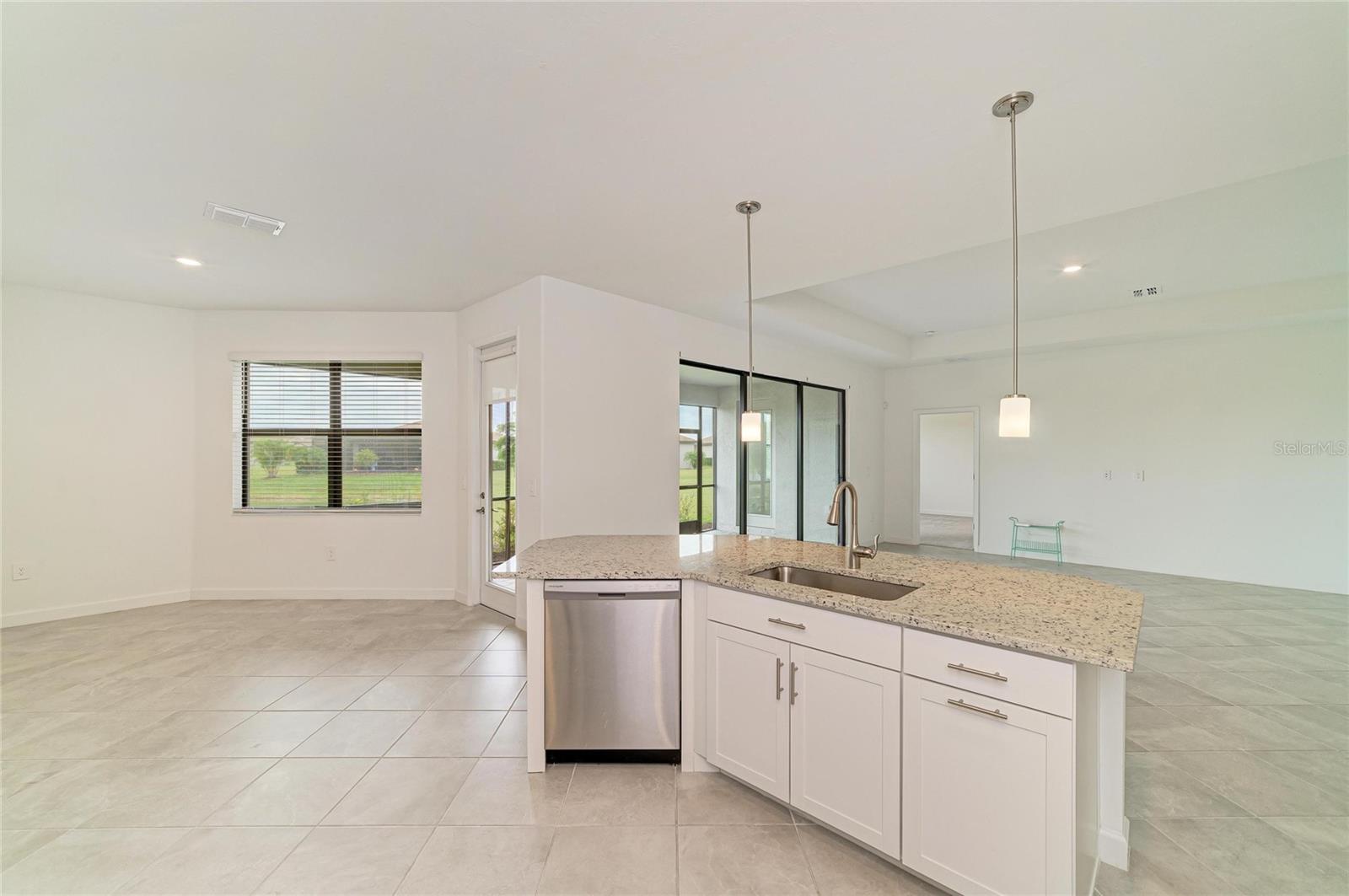 15332 Serene Shores Loop Property Photo 27