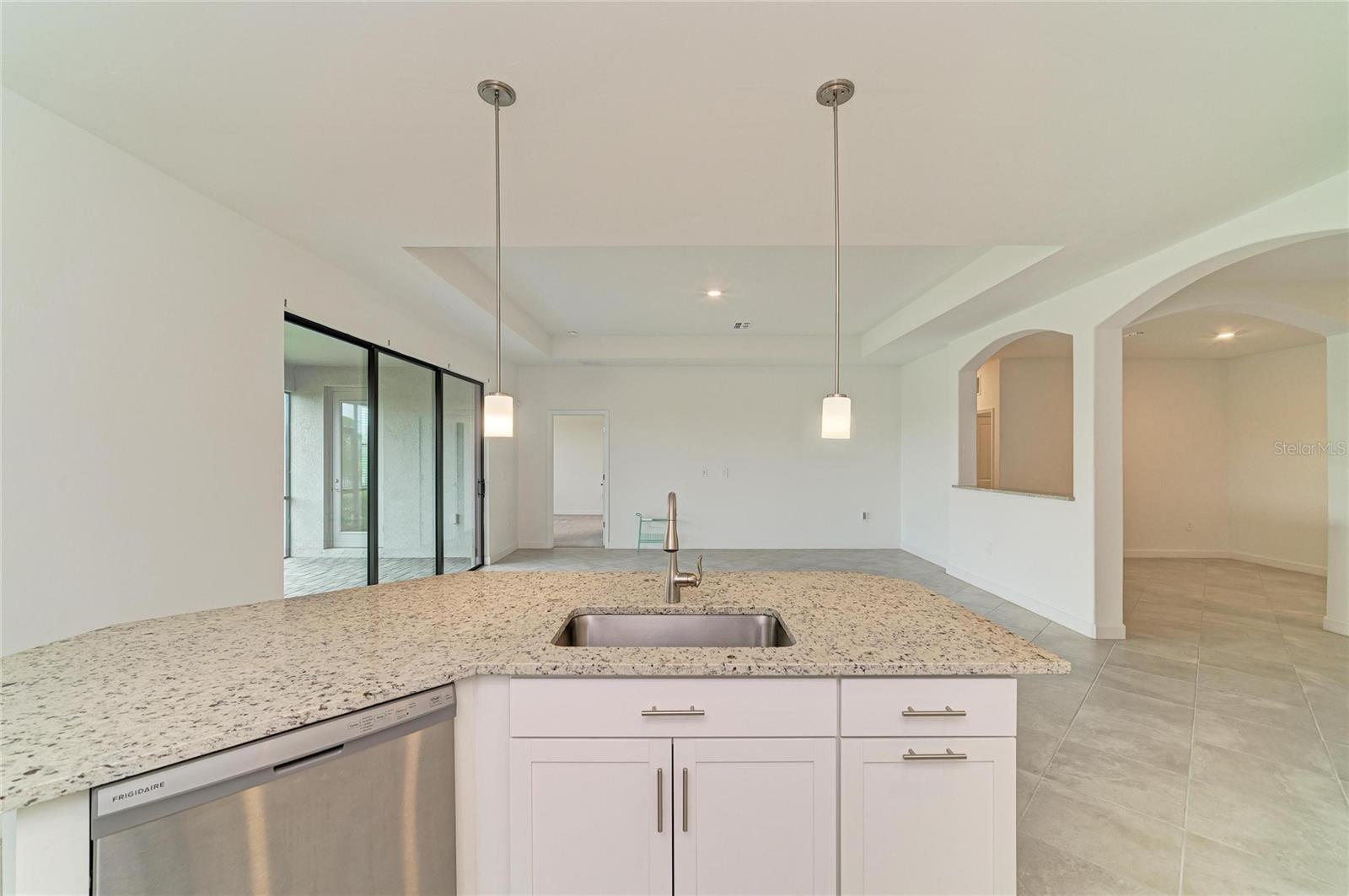 15332 Serene Shores Loop Property Photo 28