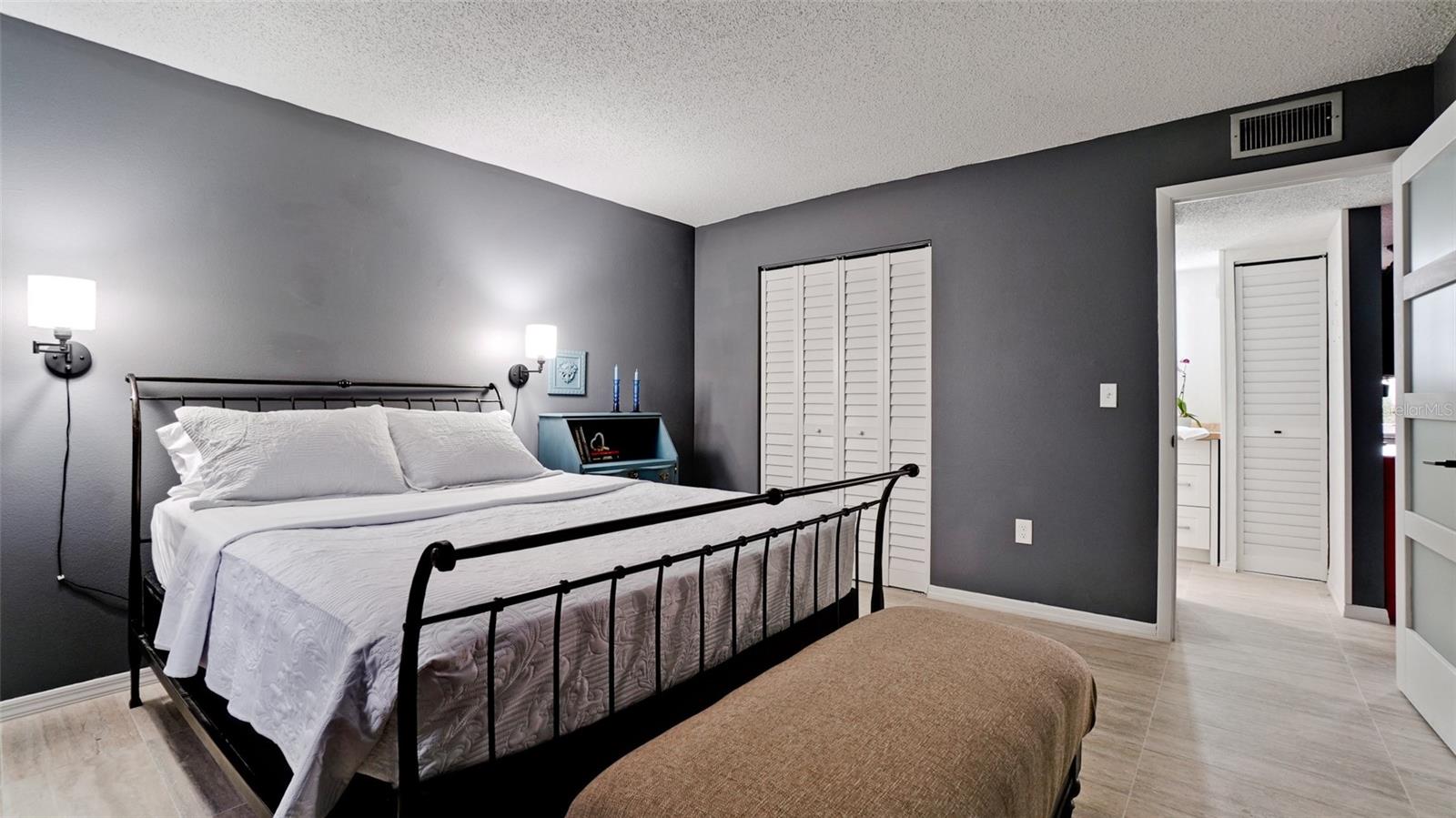 4210 Ironwood Cir #204j Property Photo 22