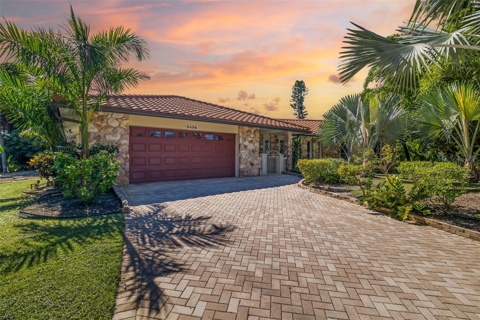 5456 Azure Way Property Photo