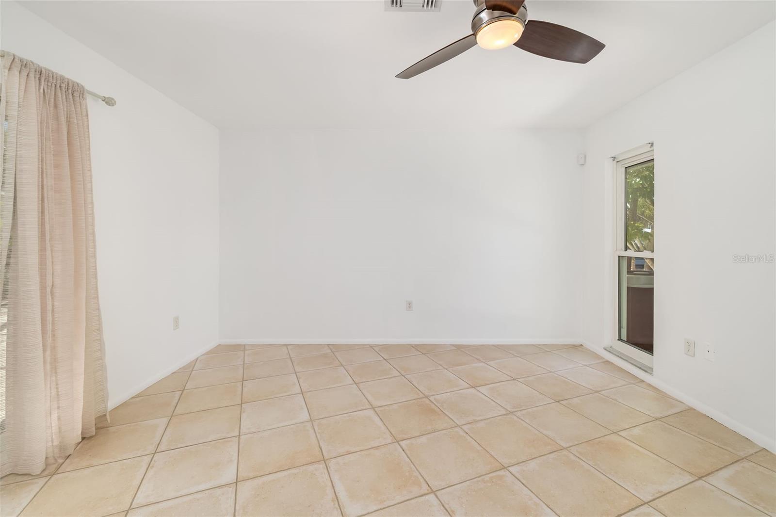 5456 Azure Way Property Photo 26